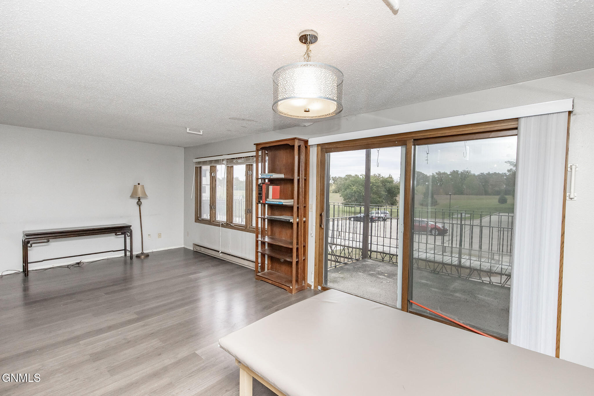 property viewer photo 14