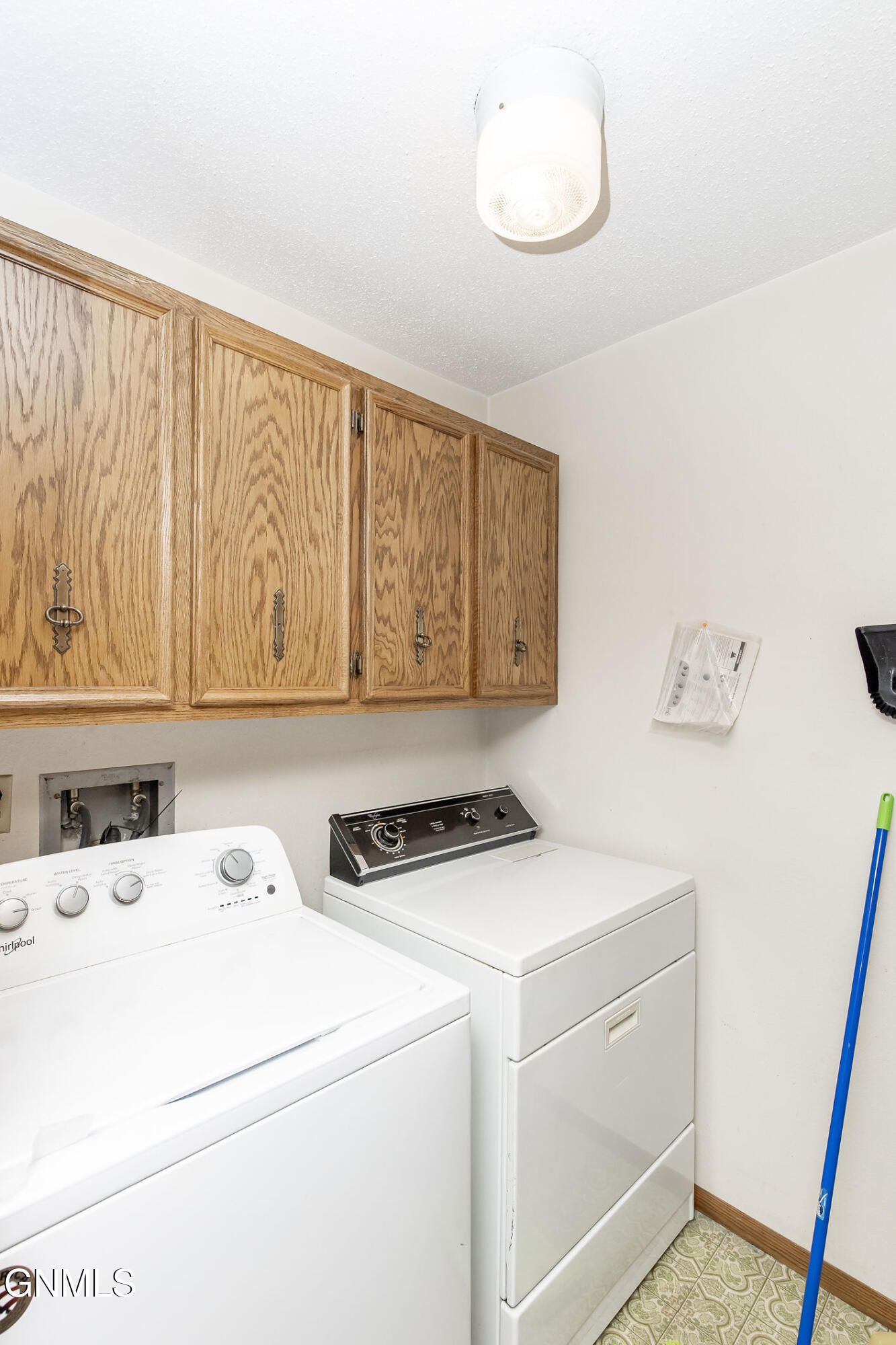 property viewer photo 35