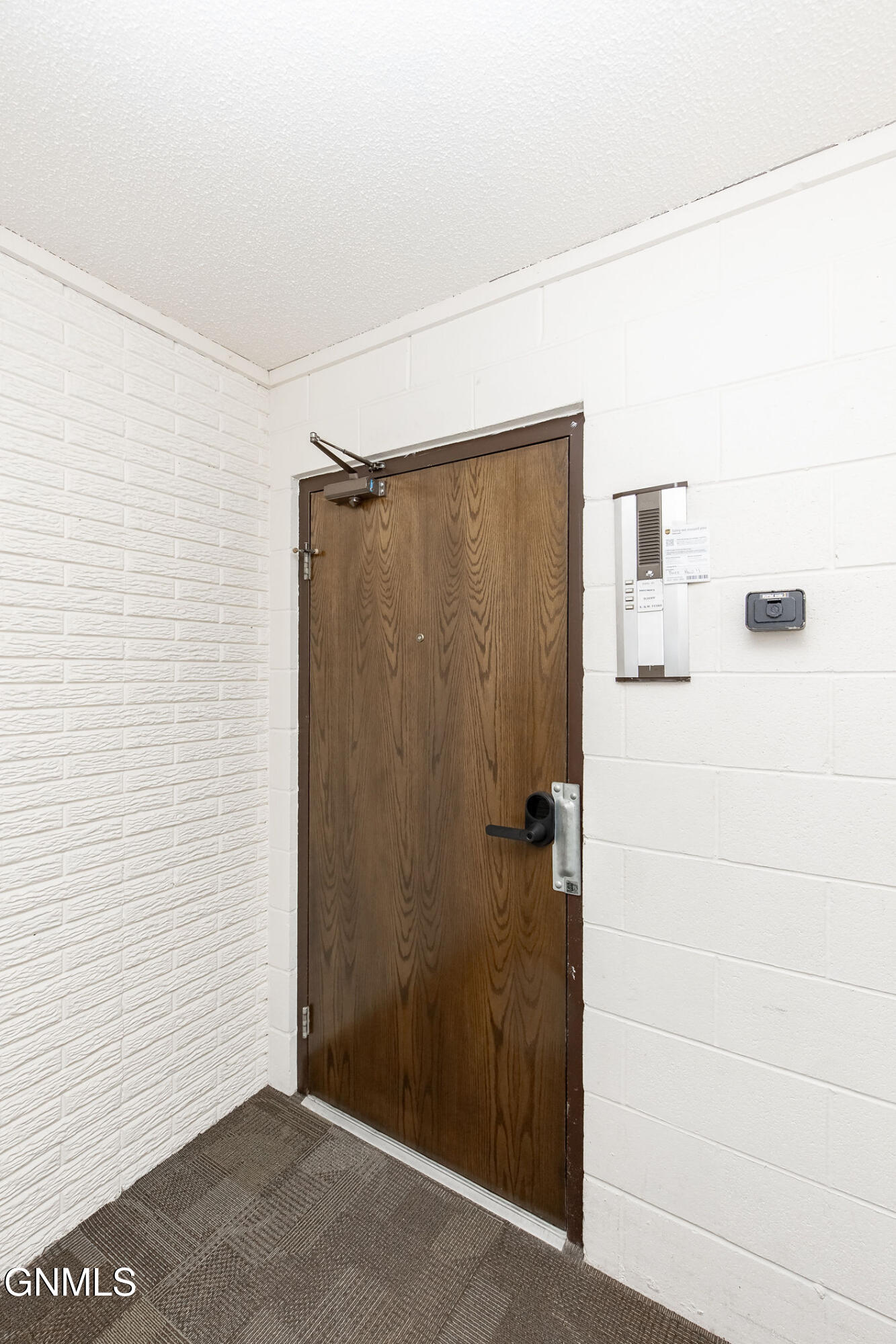 property viewer photo 37