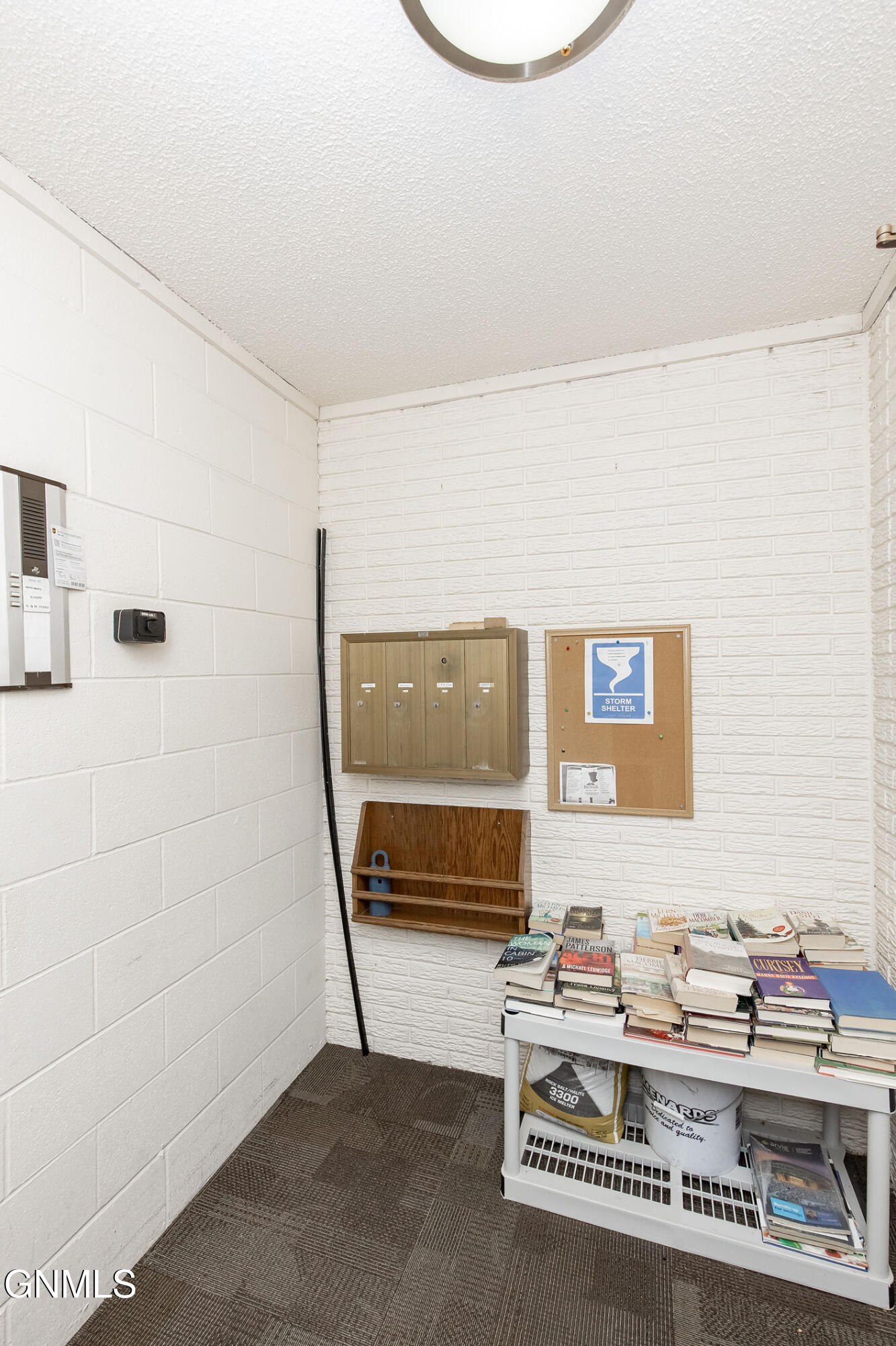 property viewer photo 38