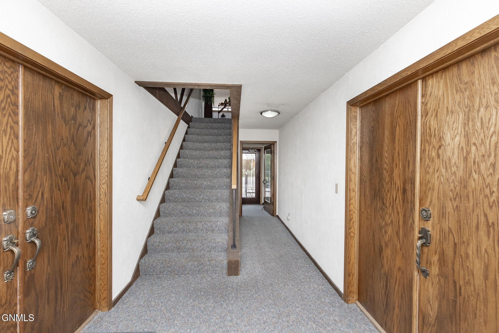 property viewer photo 40
