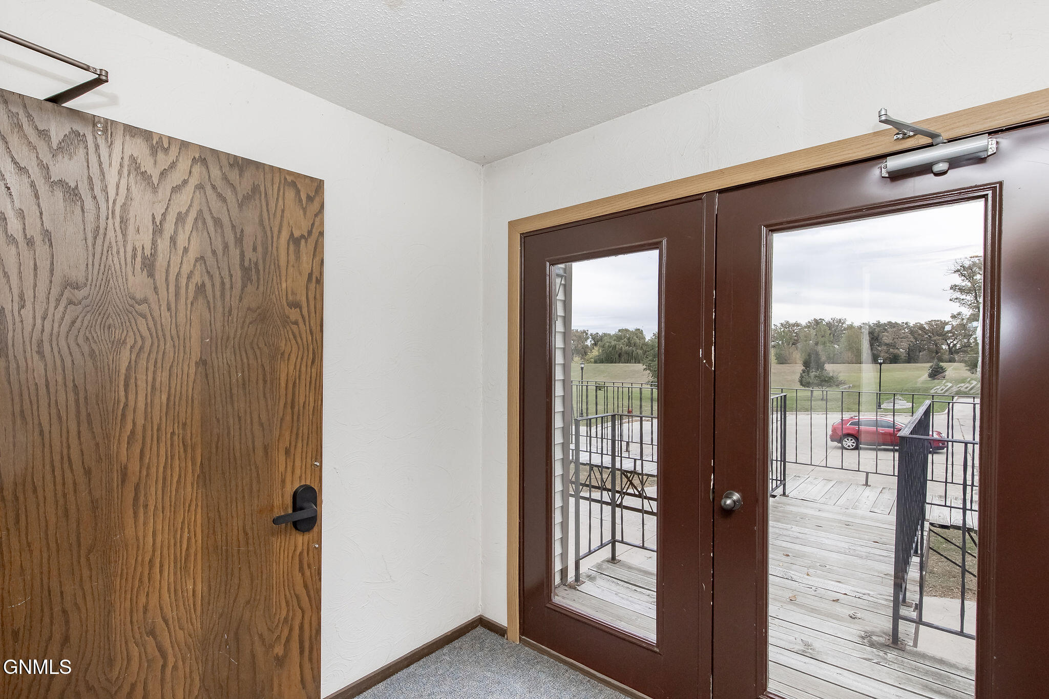 property viewer photo 41