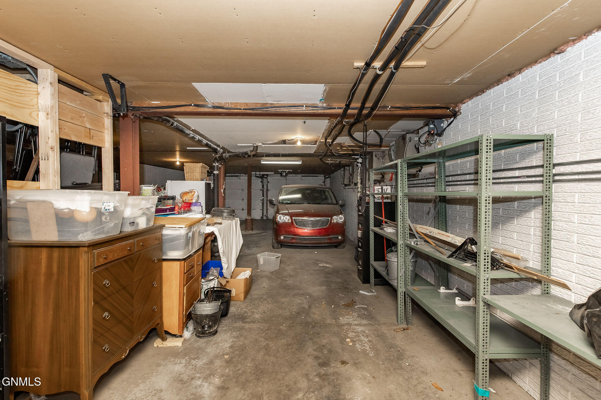 property viewer photo 44