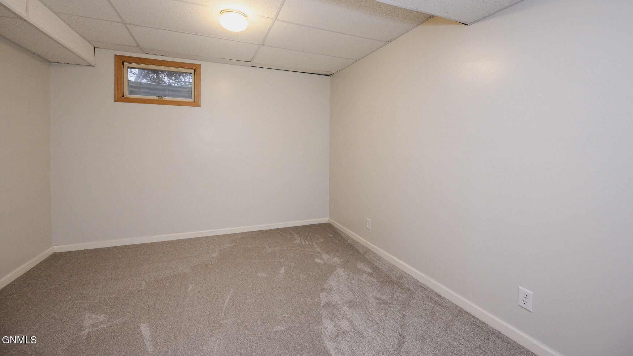 property viewer photo 32
