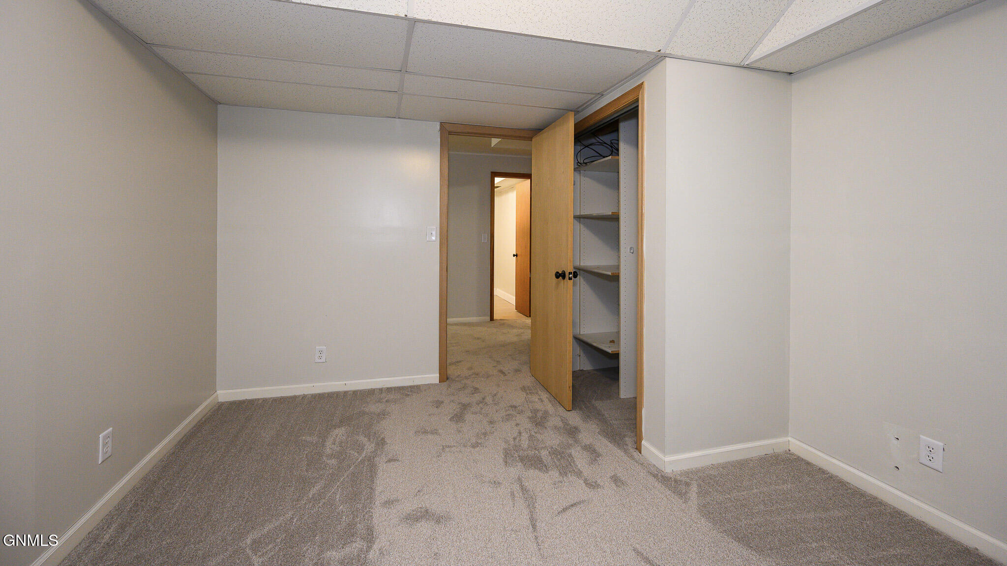 property viewer photo 33