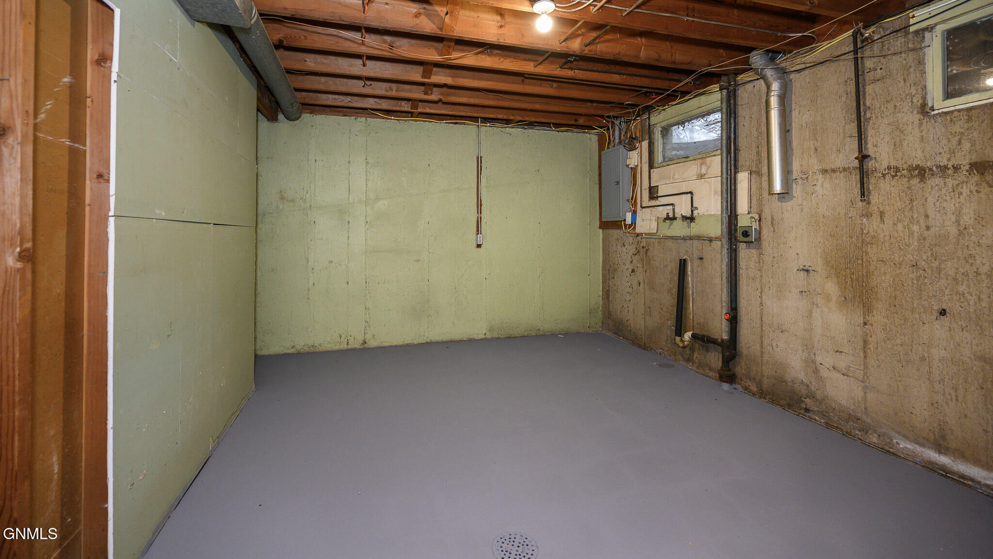 property viewer photo 34