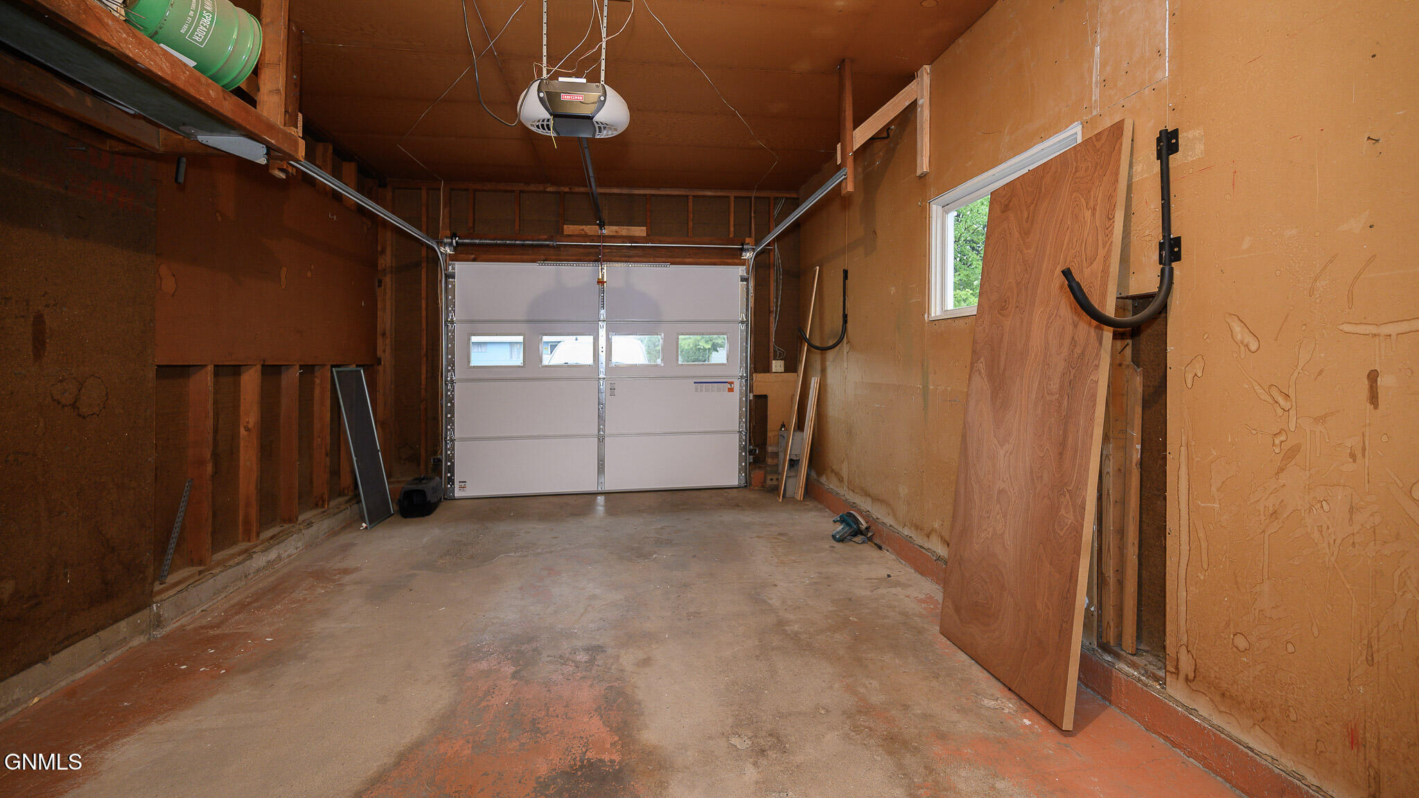 property viewer photo 38