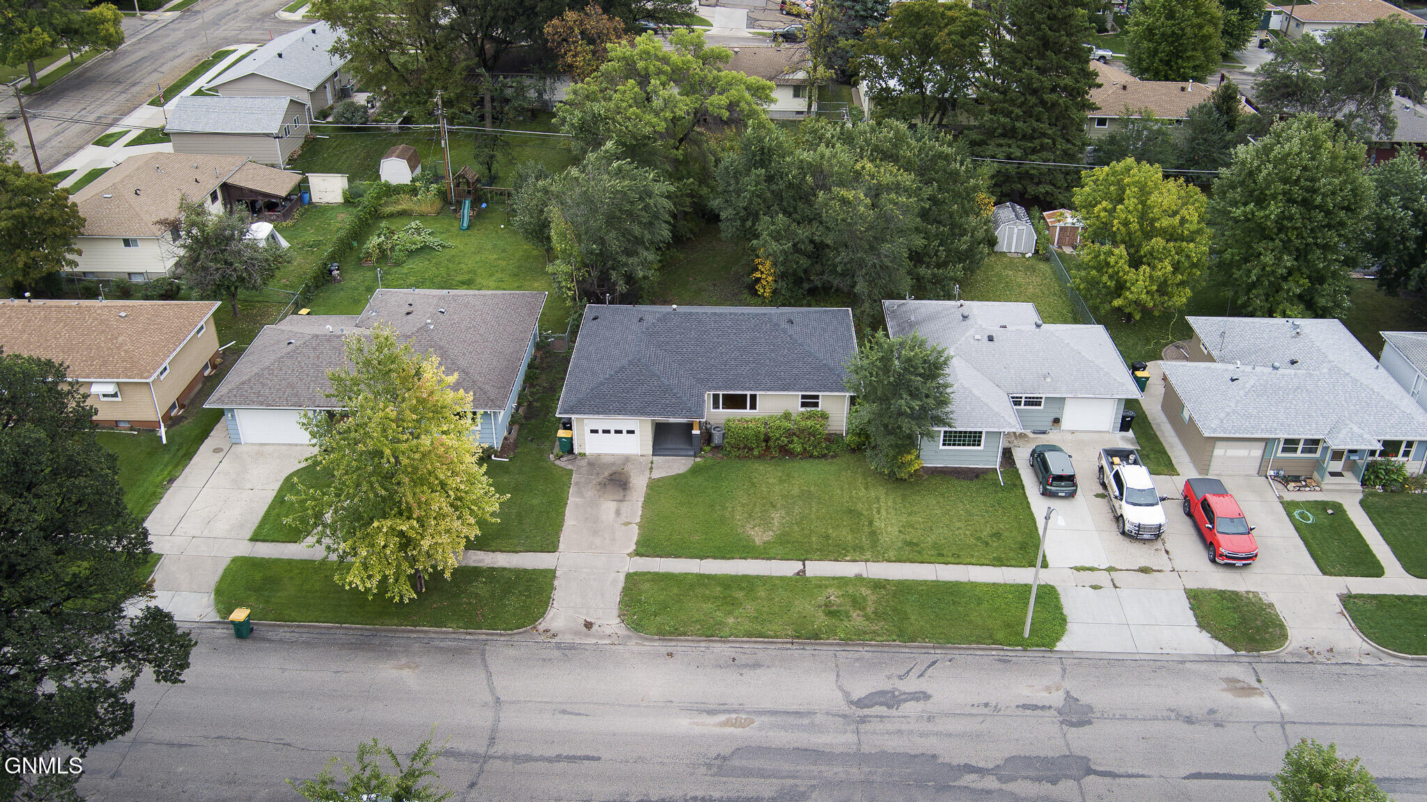 property viewer photo 48