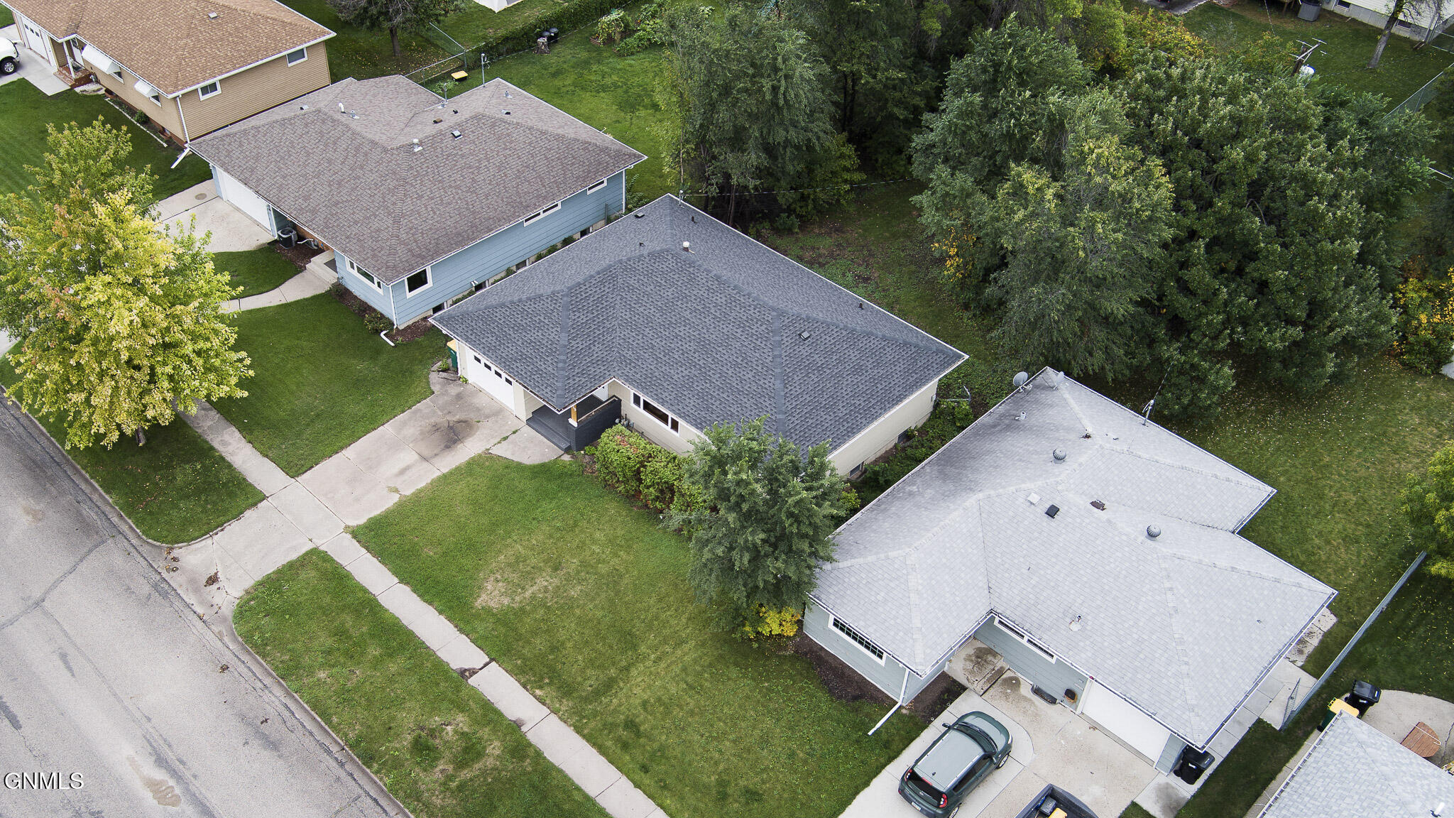 property viewer photo 49