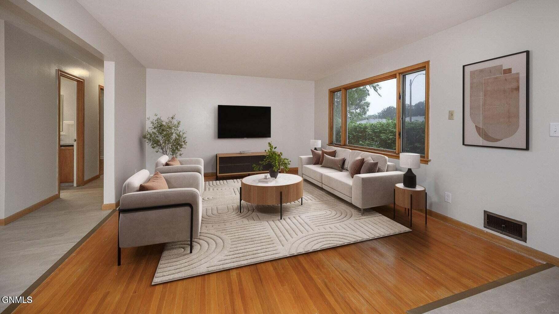 property viewer photo 5