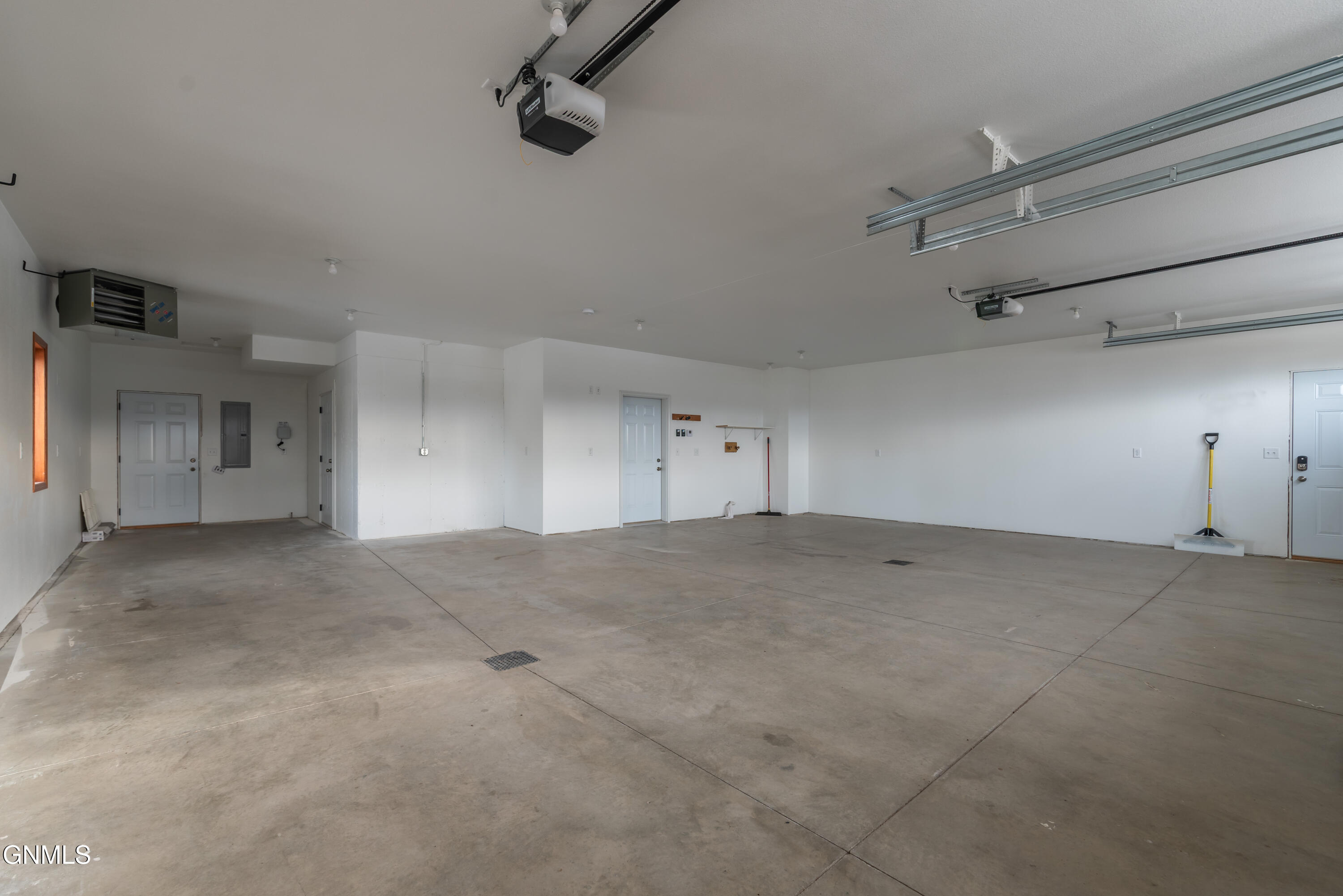 main property photo 59
