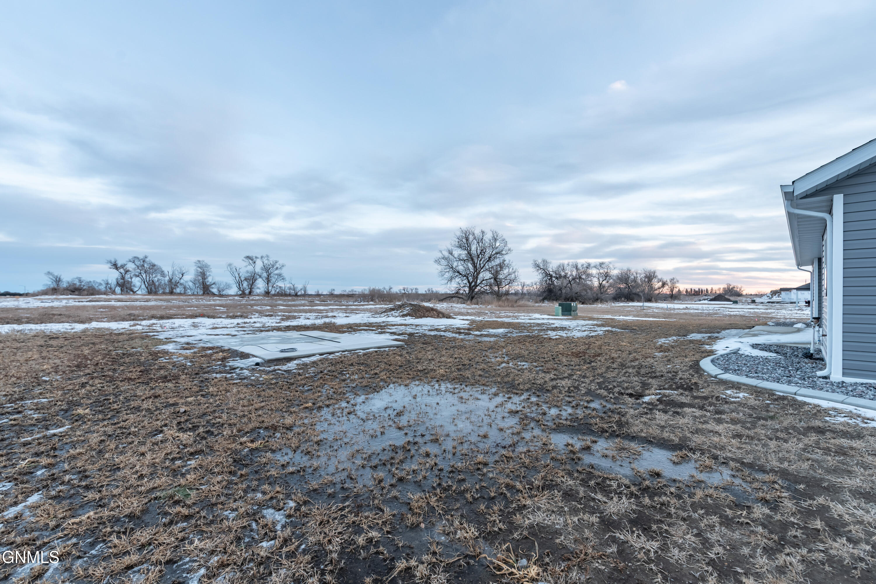 main property photo 69