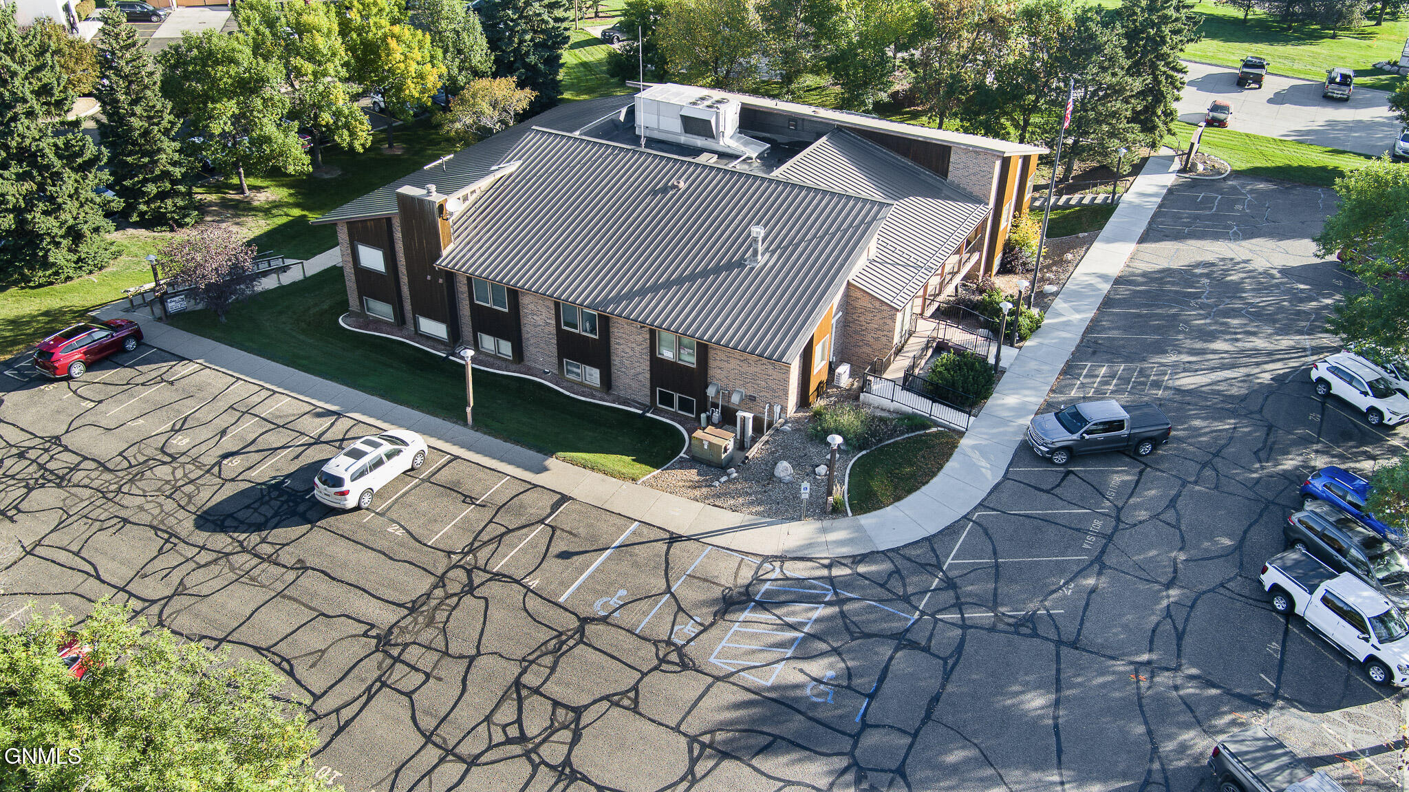 property viewer photo 18
