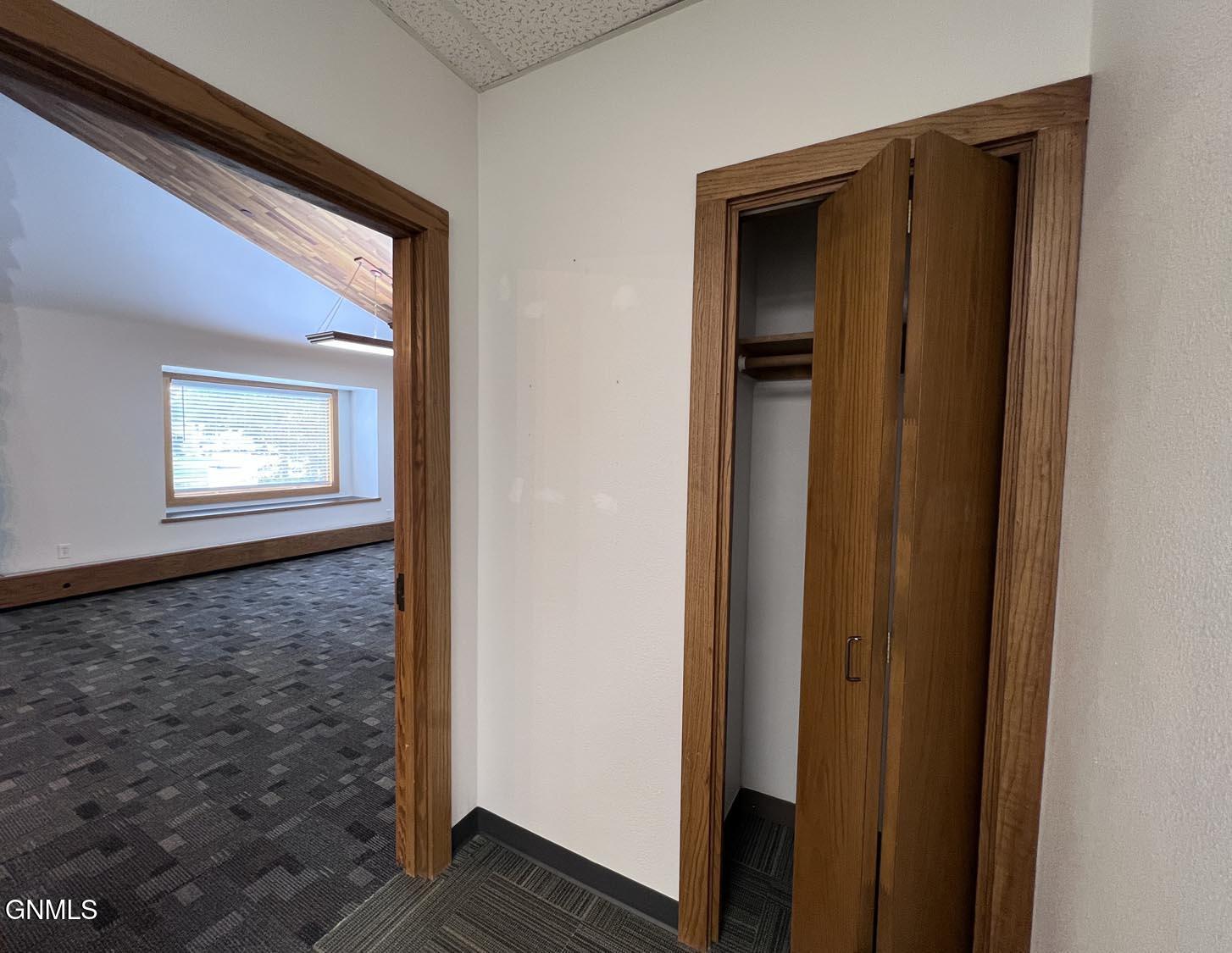 property viewer photo 34