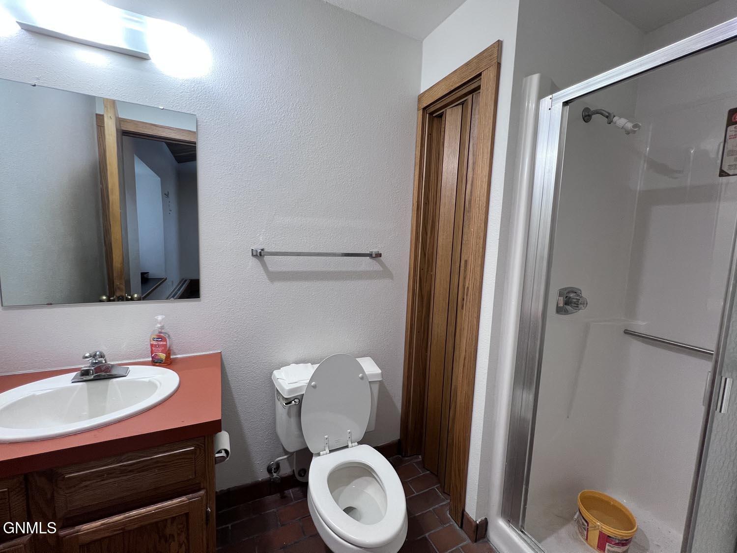 property viewer photo 37
