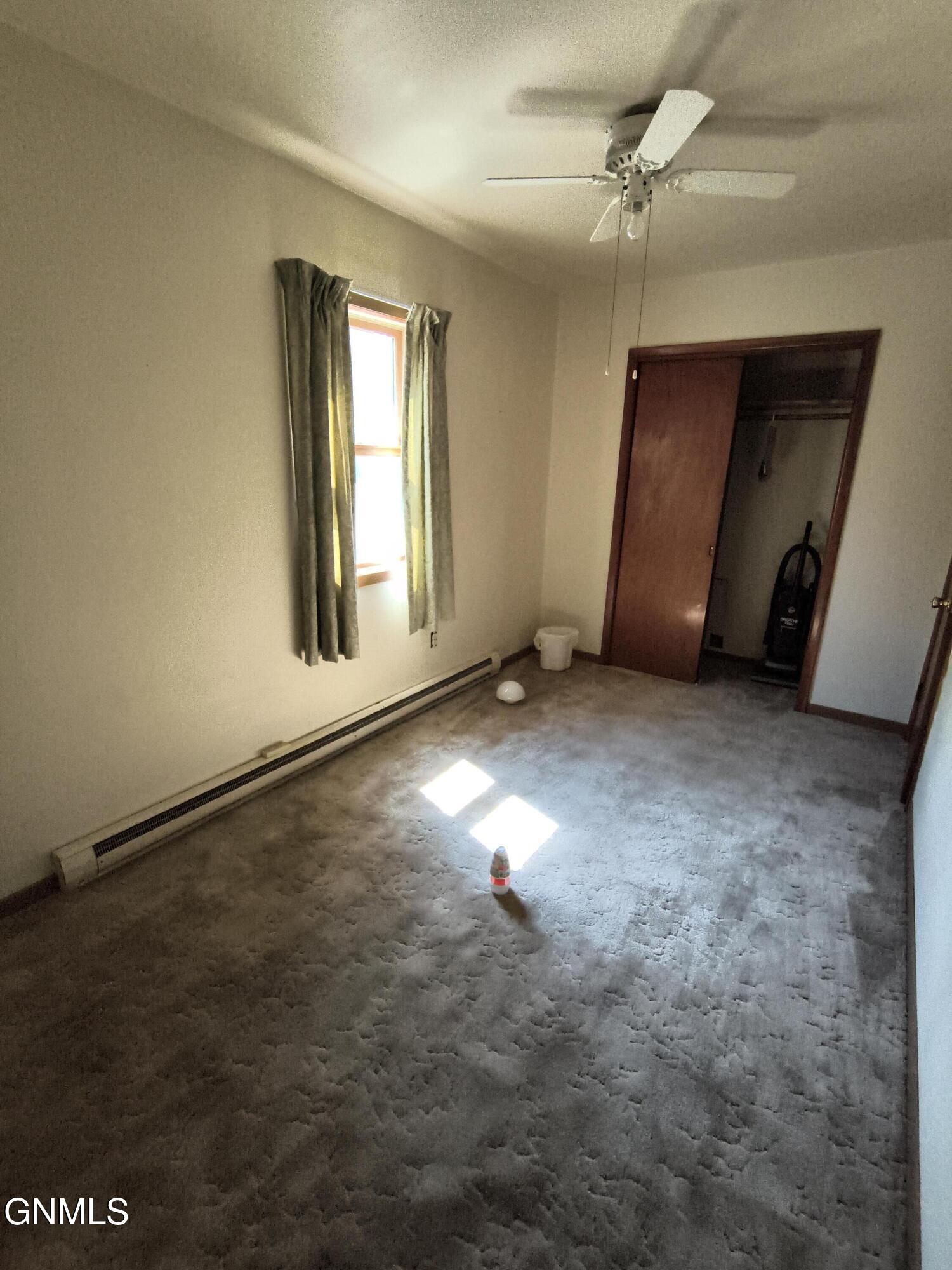 property viewer photo 13