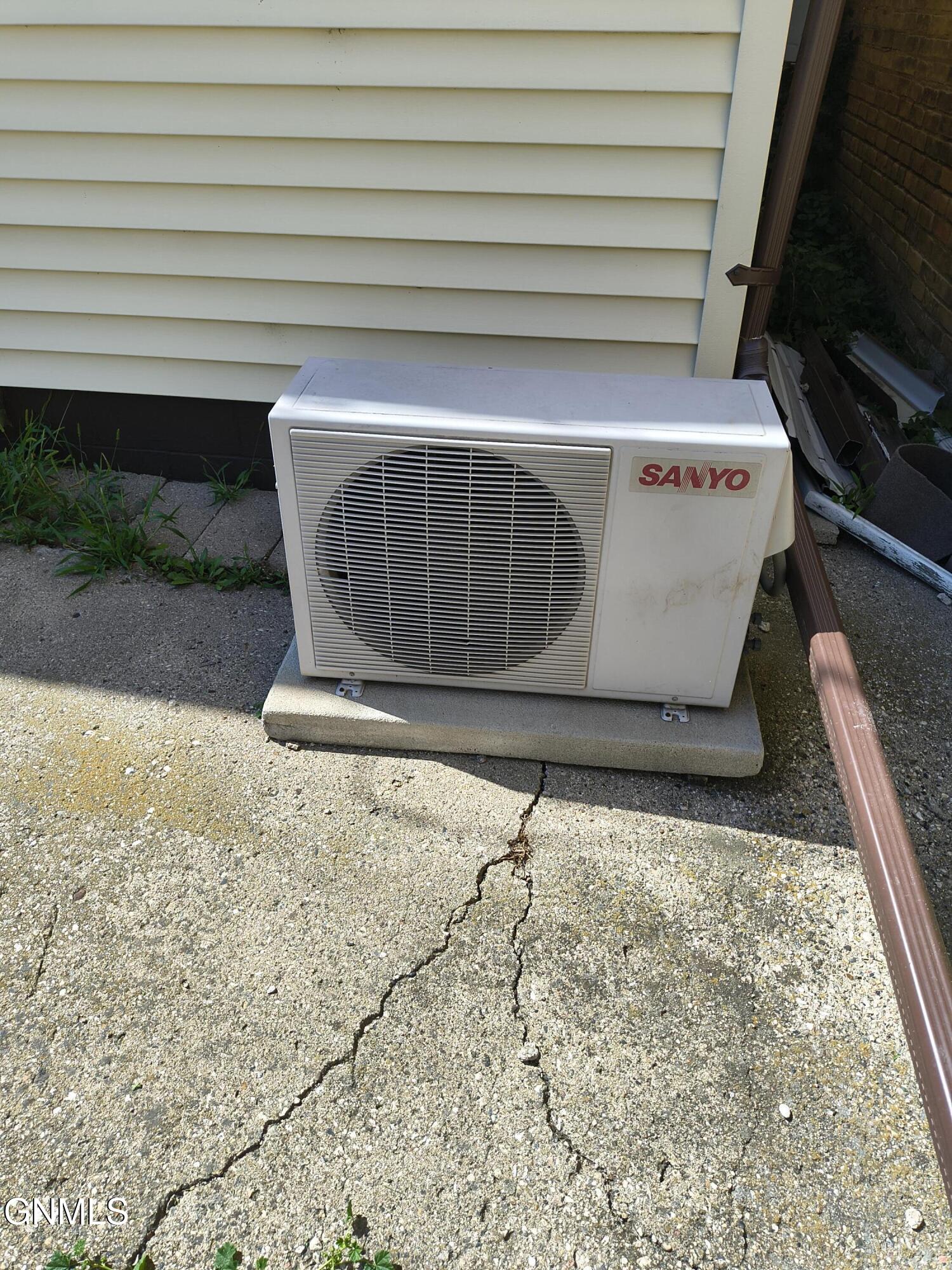 property viewer photo 31