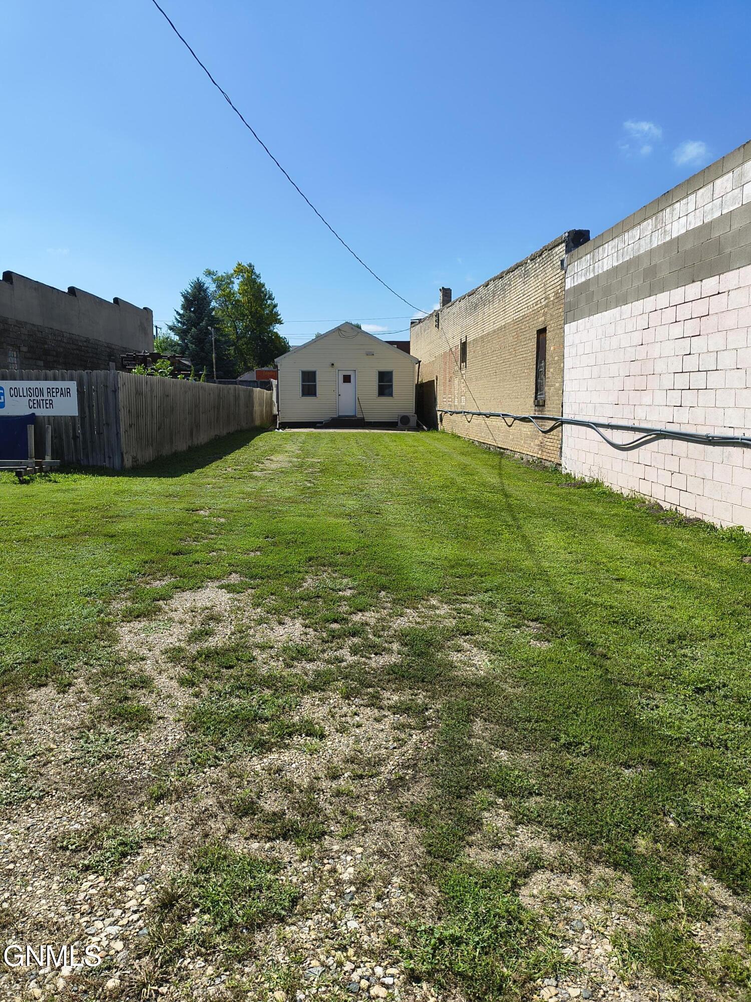 property viewer photo 6