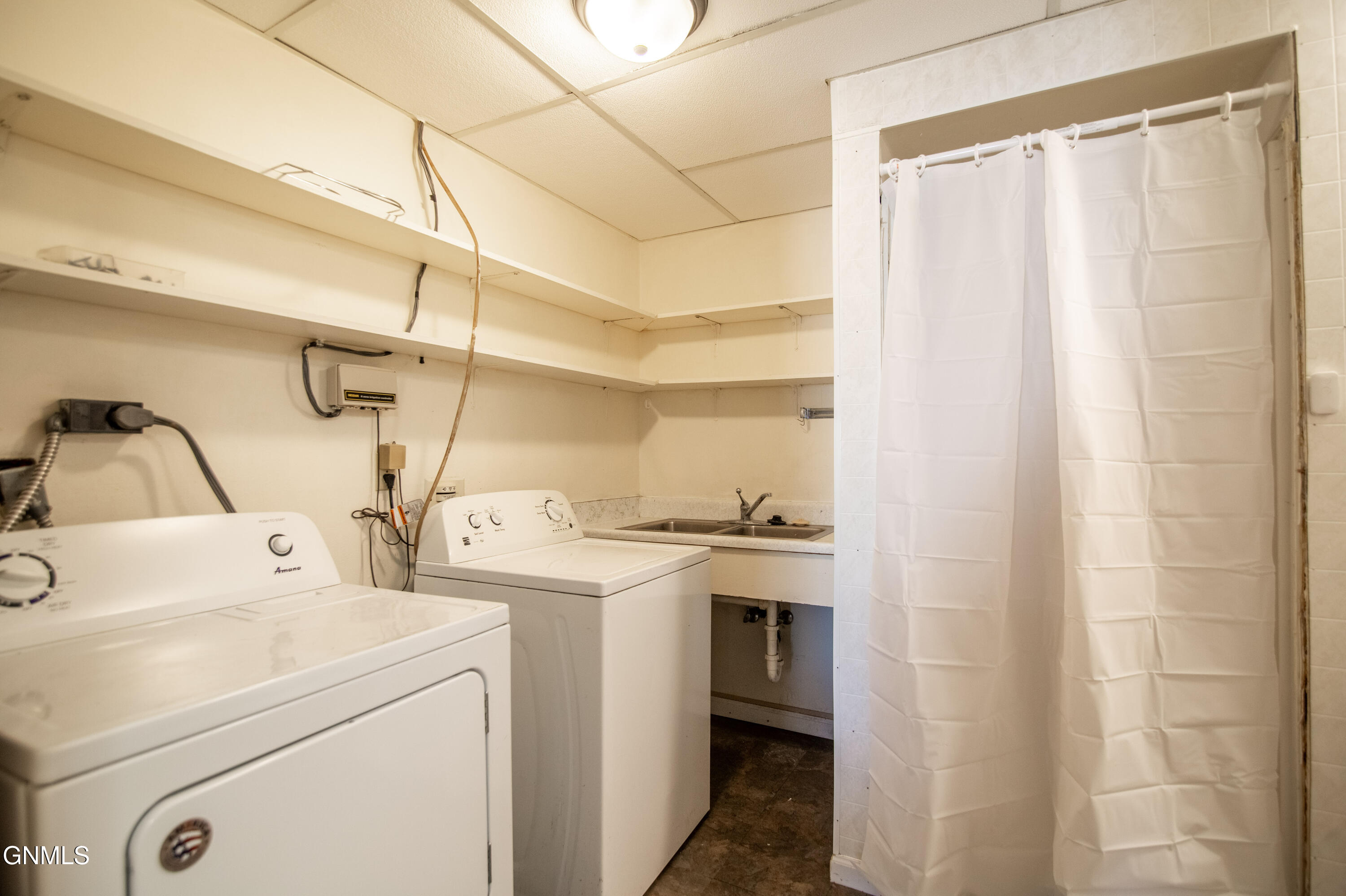 property viewer photo 17