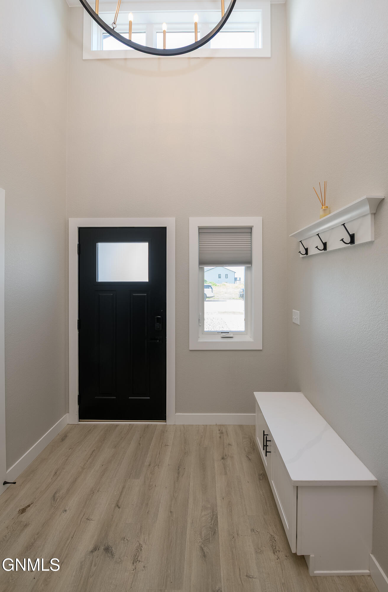 property viewer photo 13