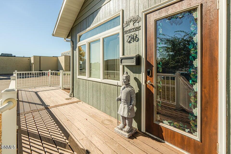 main property photo 3