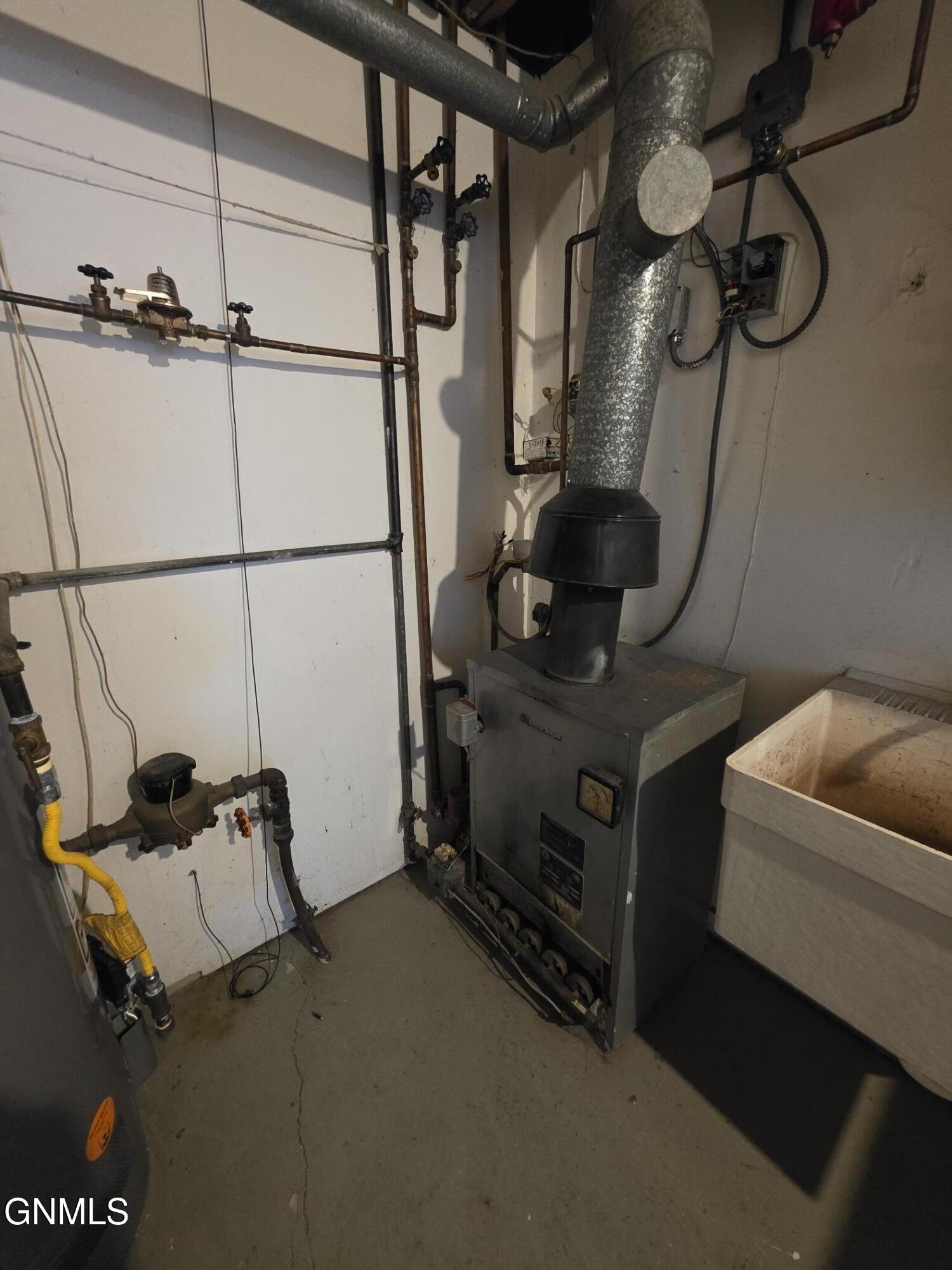 property viewer photo 11