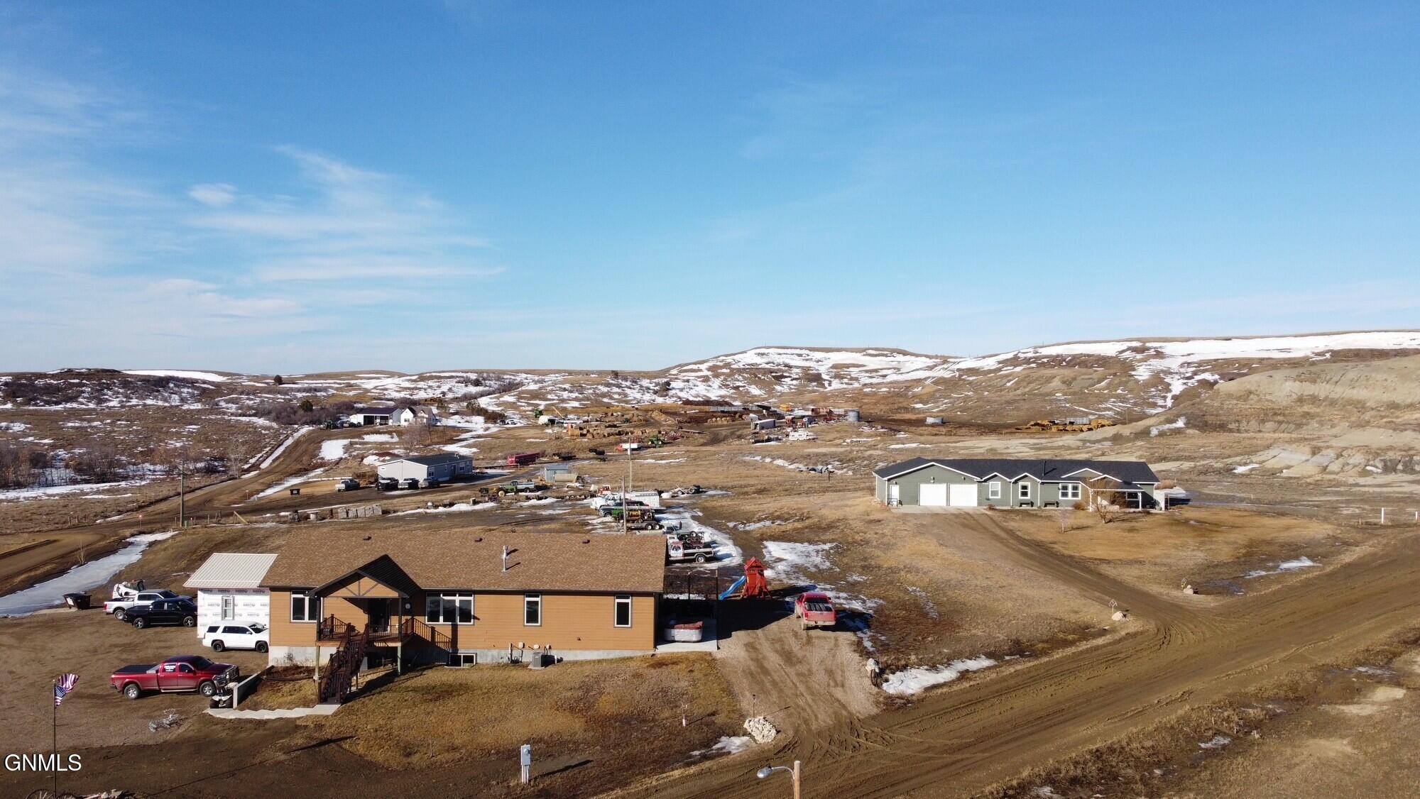 main property photo 41