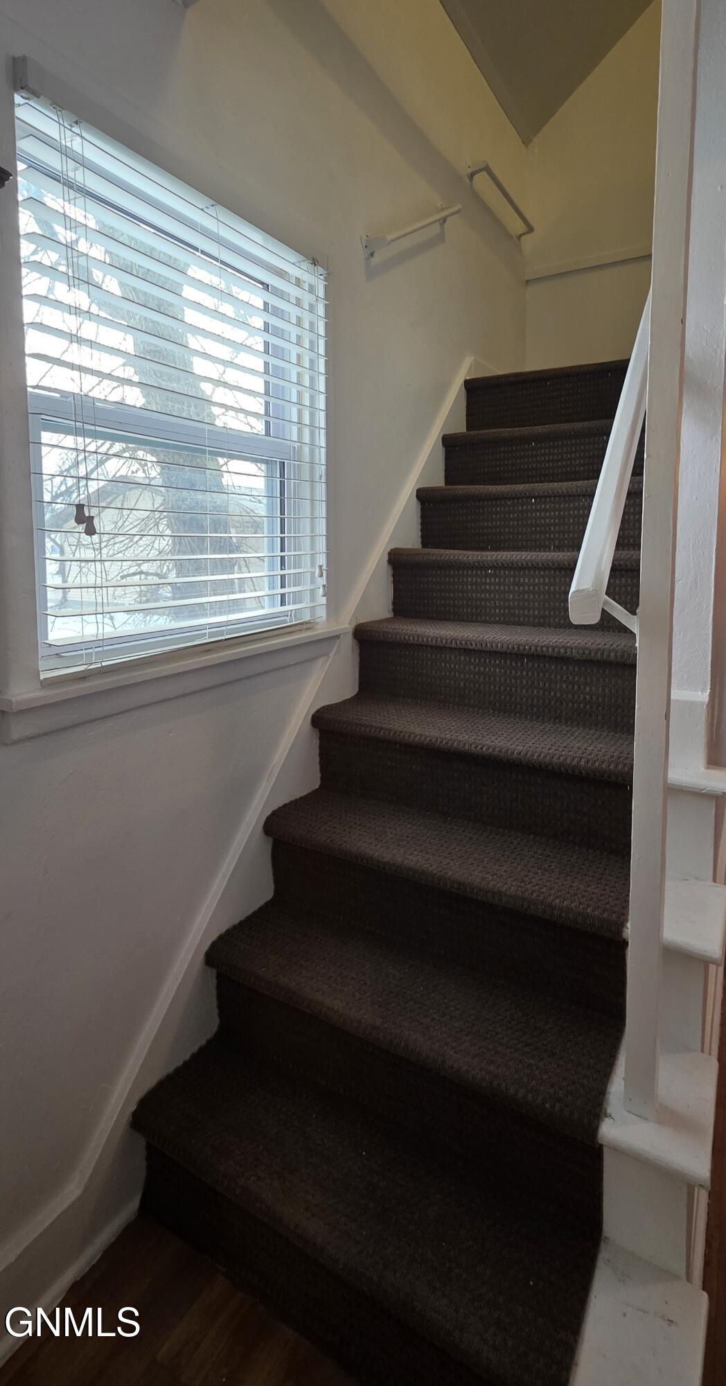 property viewer photo 14