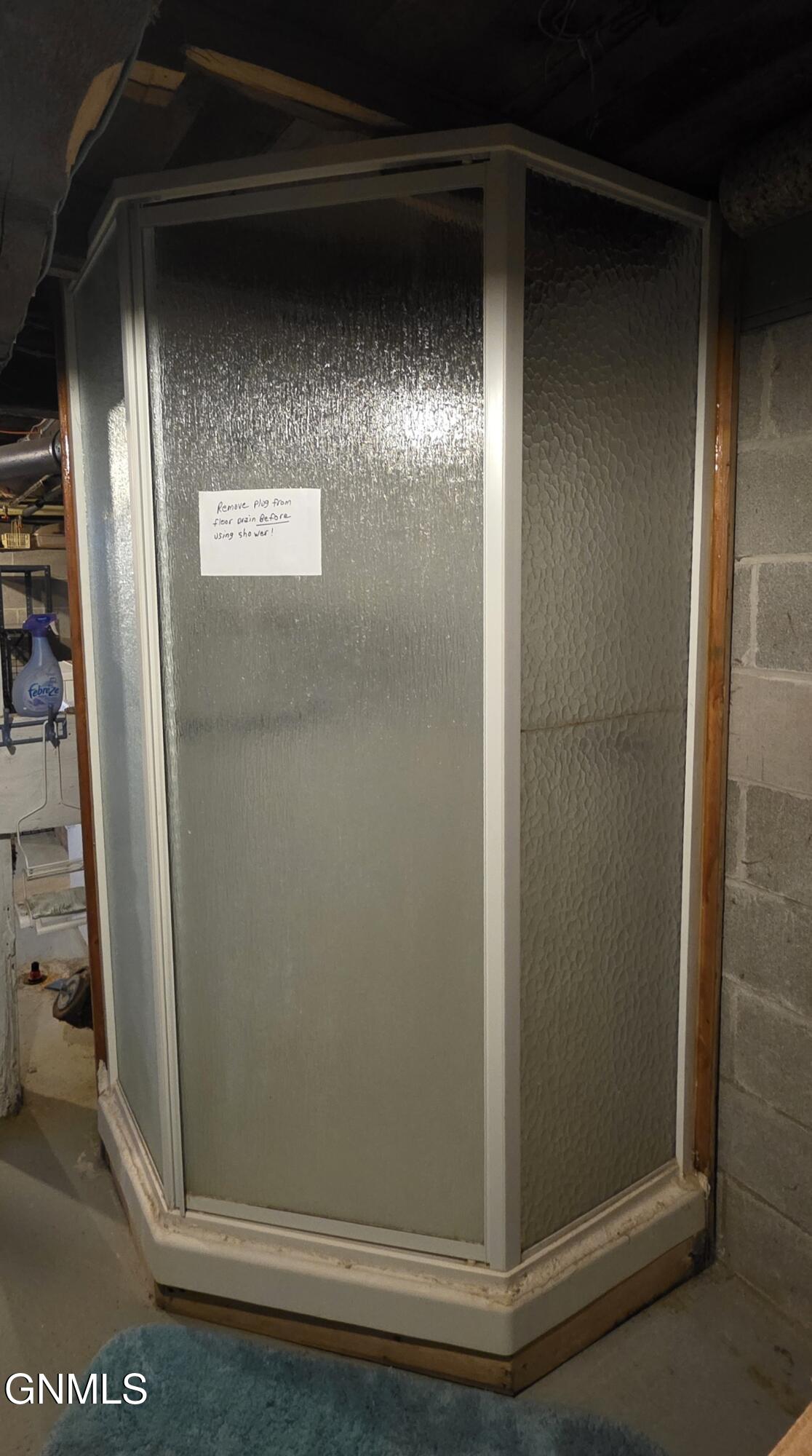 property viewer photo 20