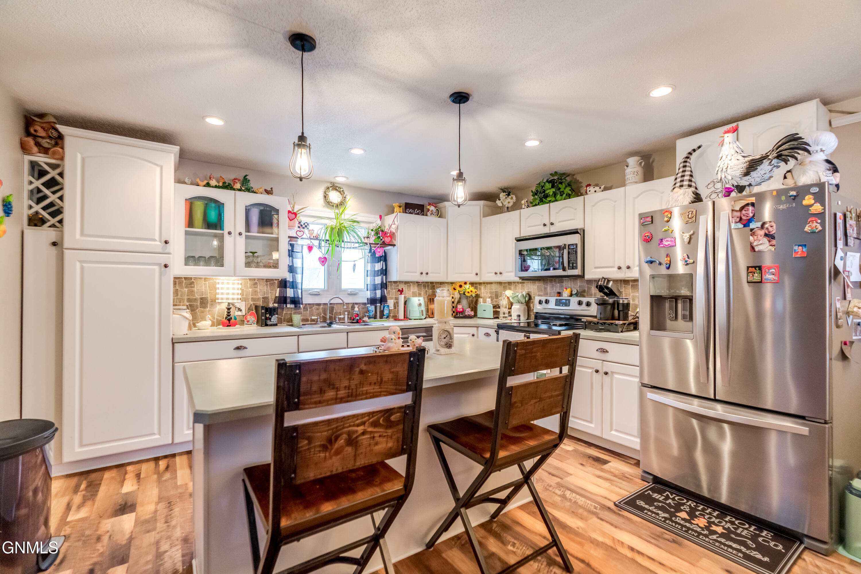 property viewer photo 11