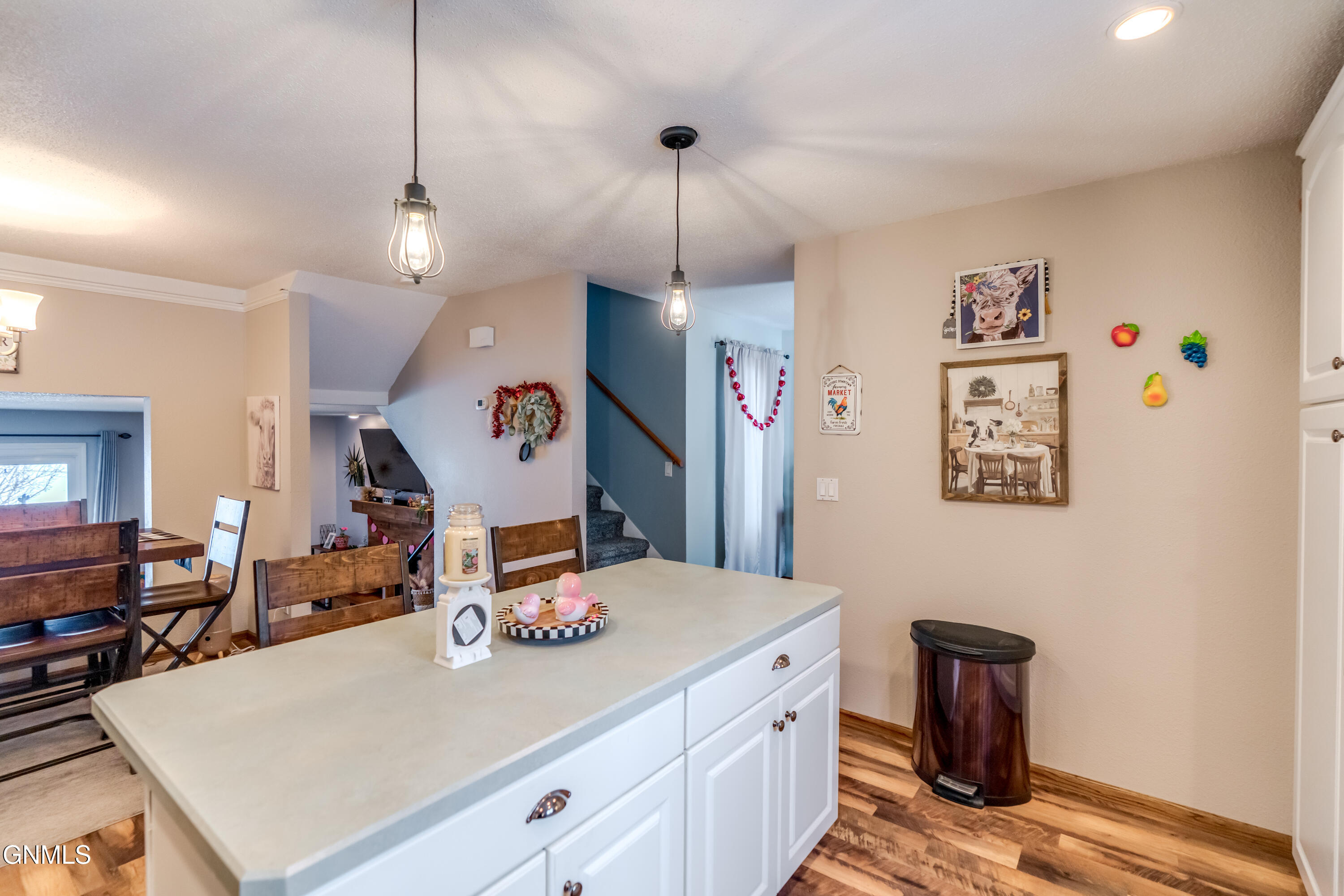 property viewer photo 14