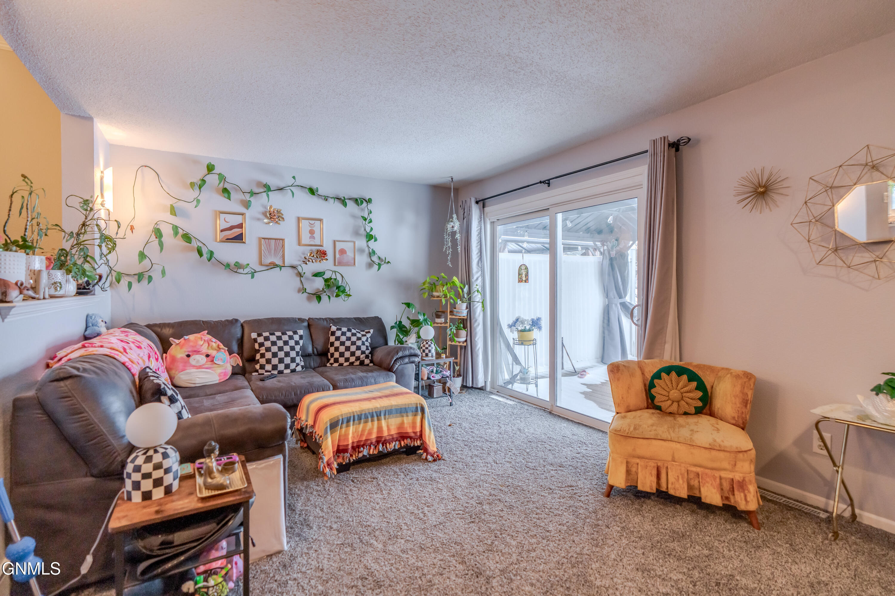 property viewer photo 19