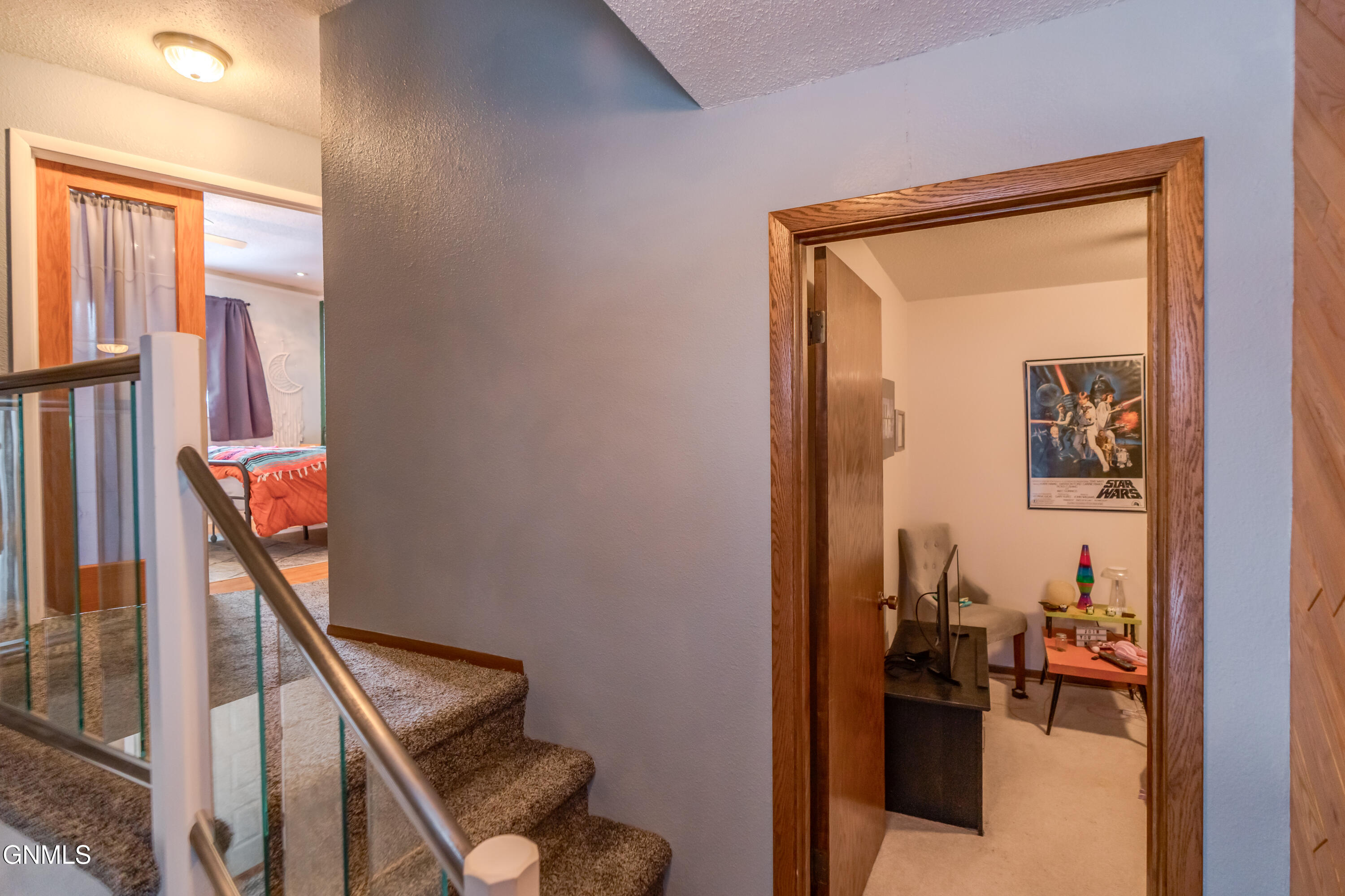 property viewer photo 24