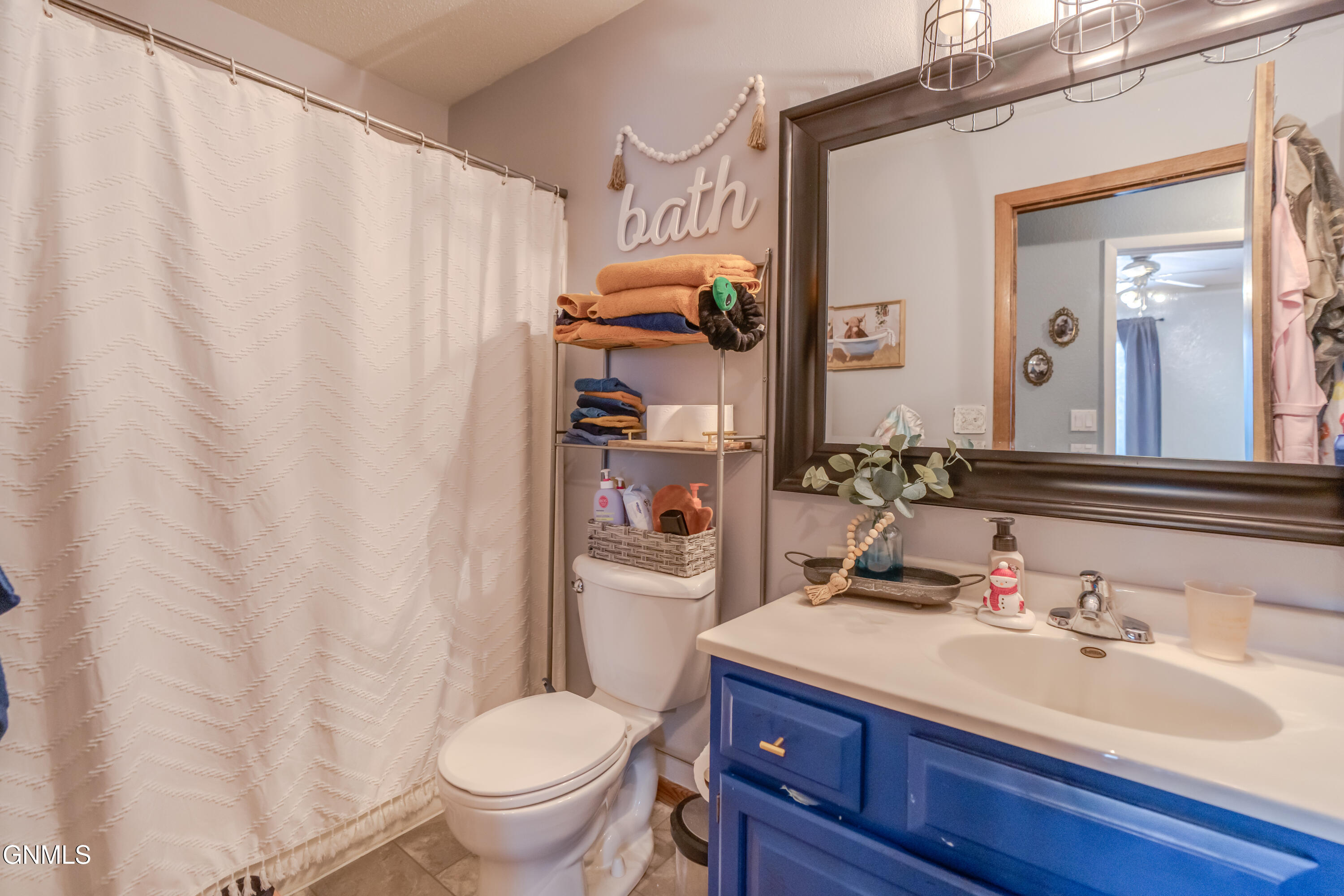 property viewer photo 27