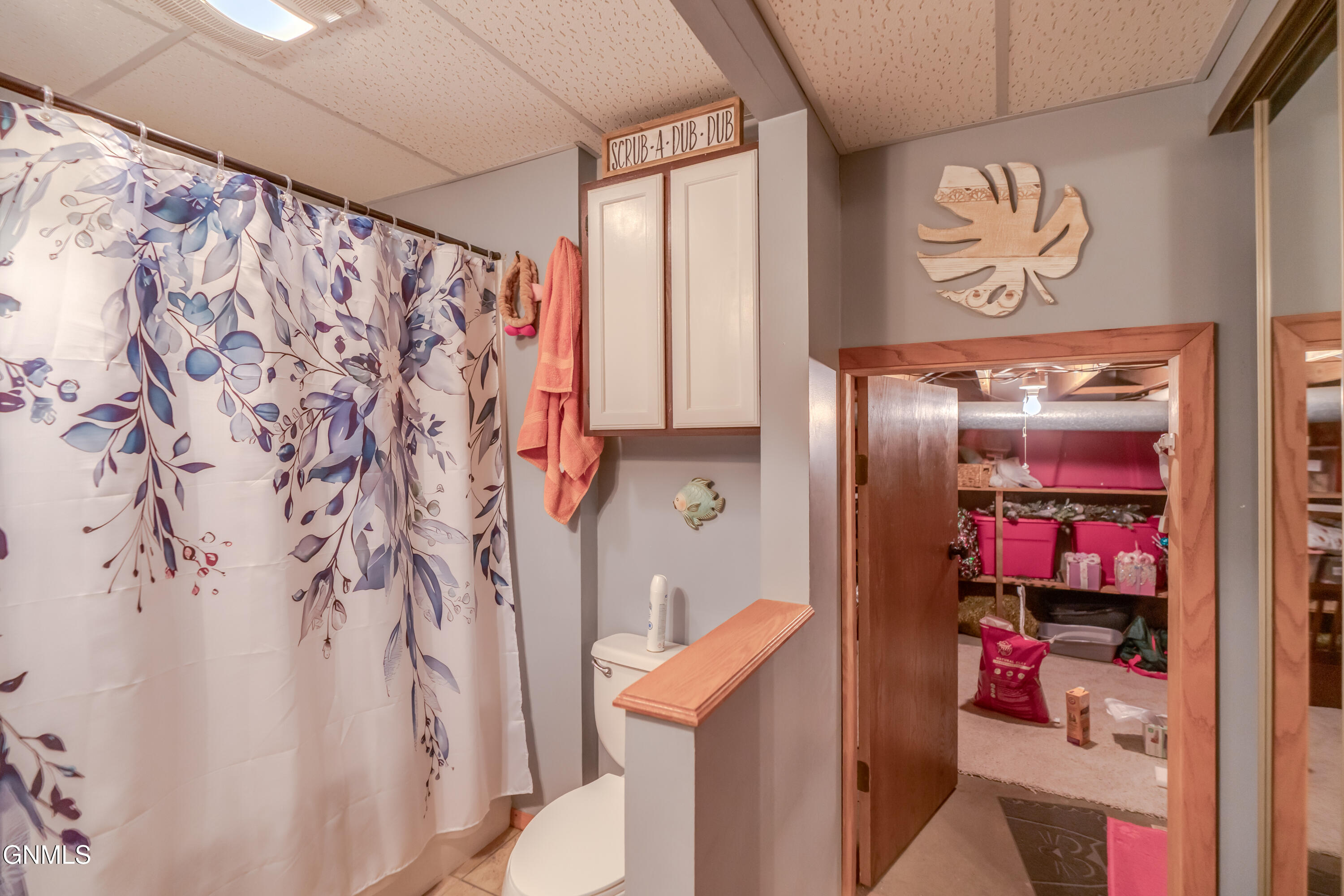 property viewer photo 36