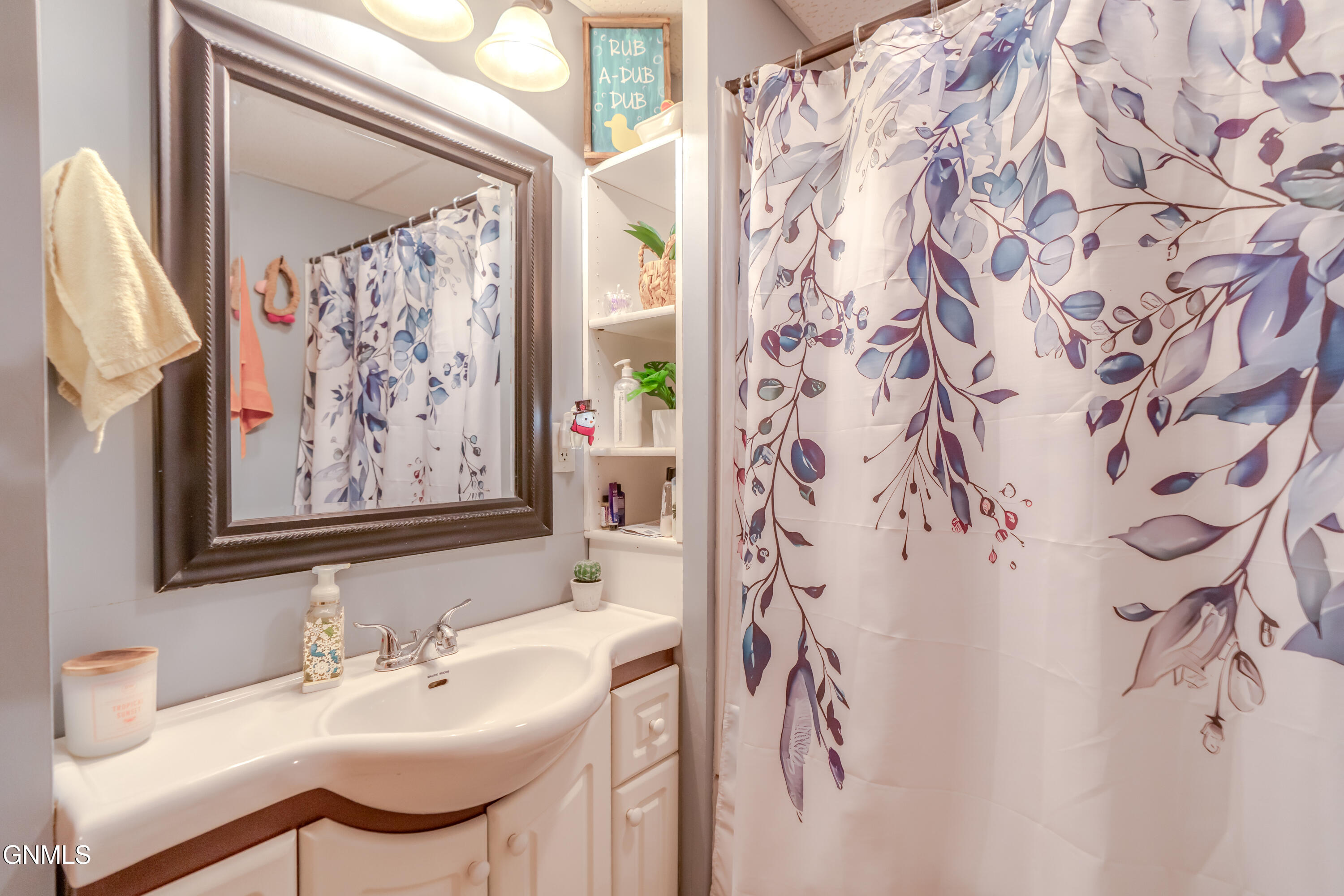 property viewer photo 37