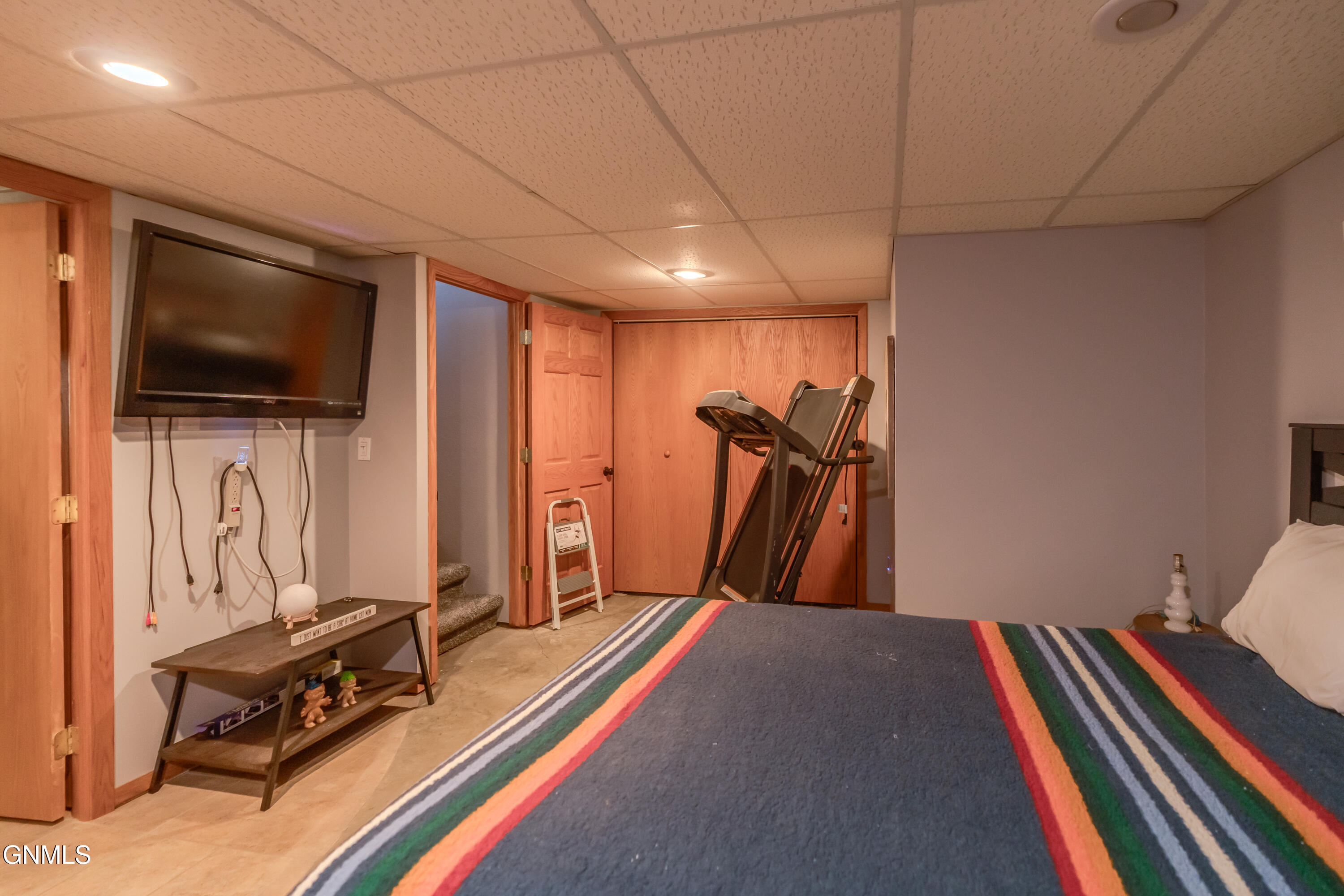 property viewer photo 41