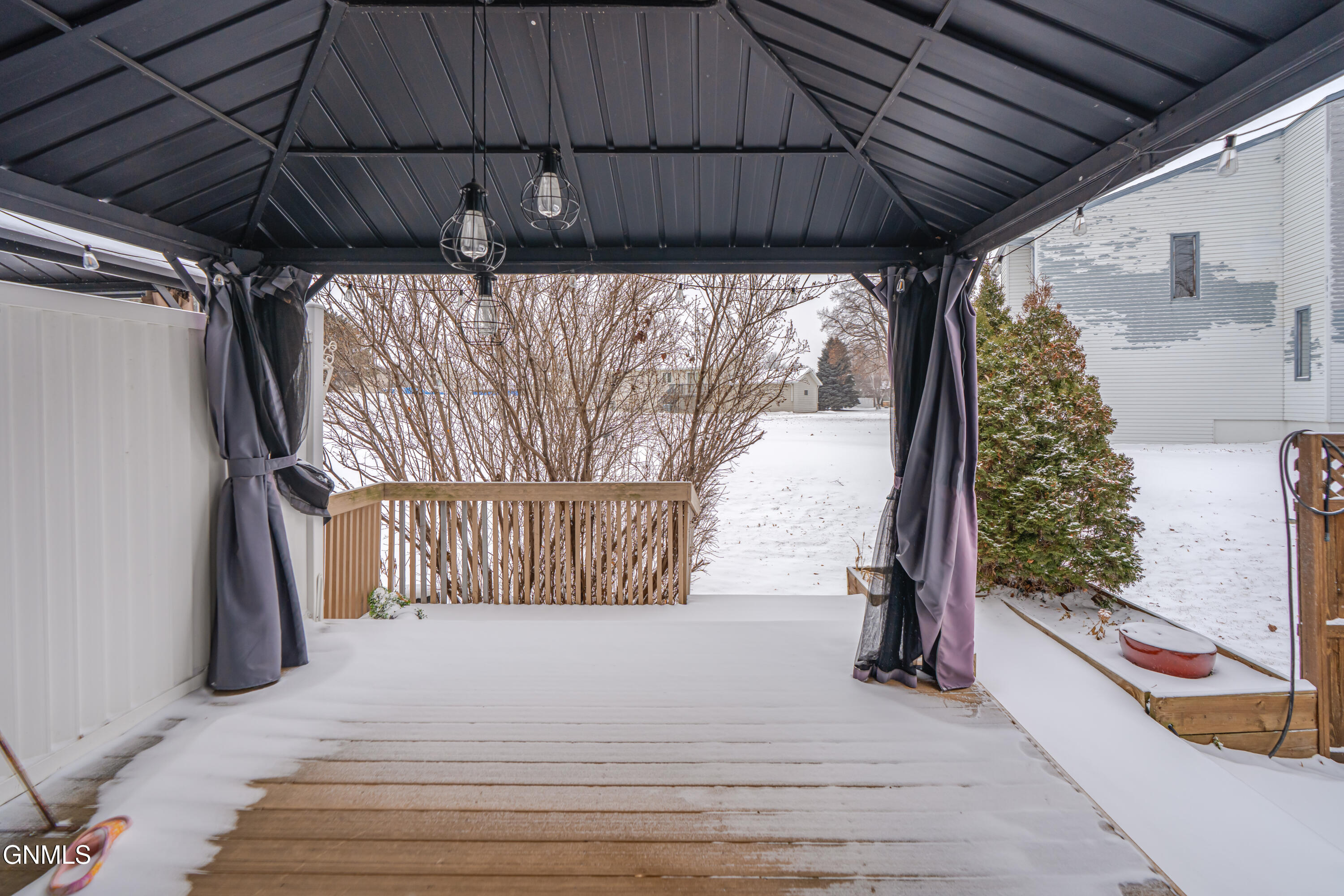 property viewer photo 53