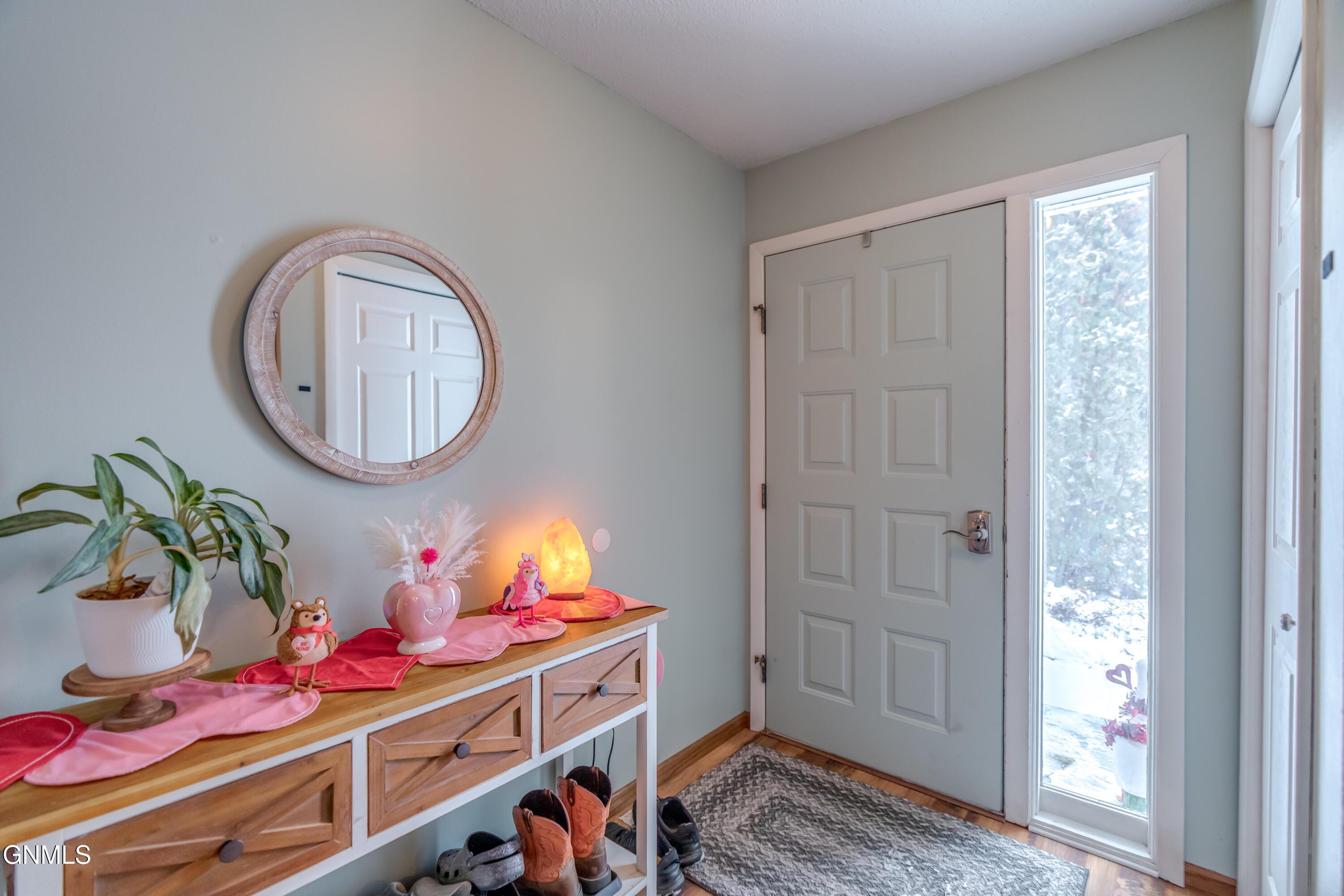 property viewer photo 6