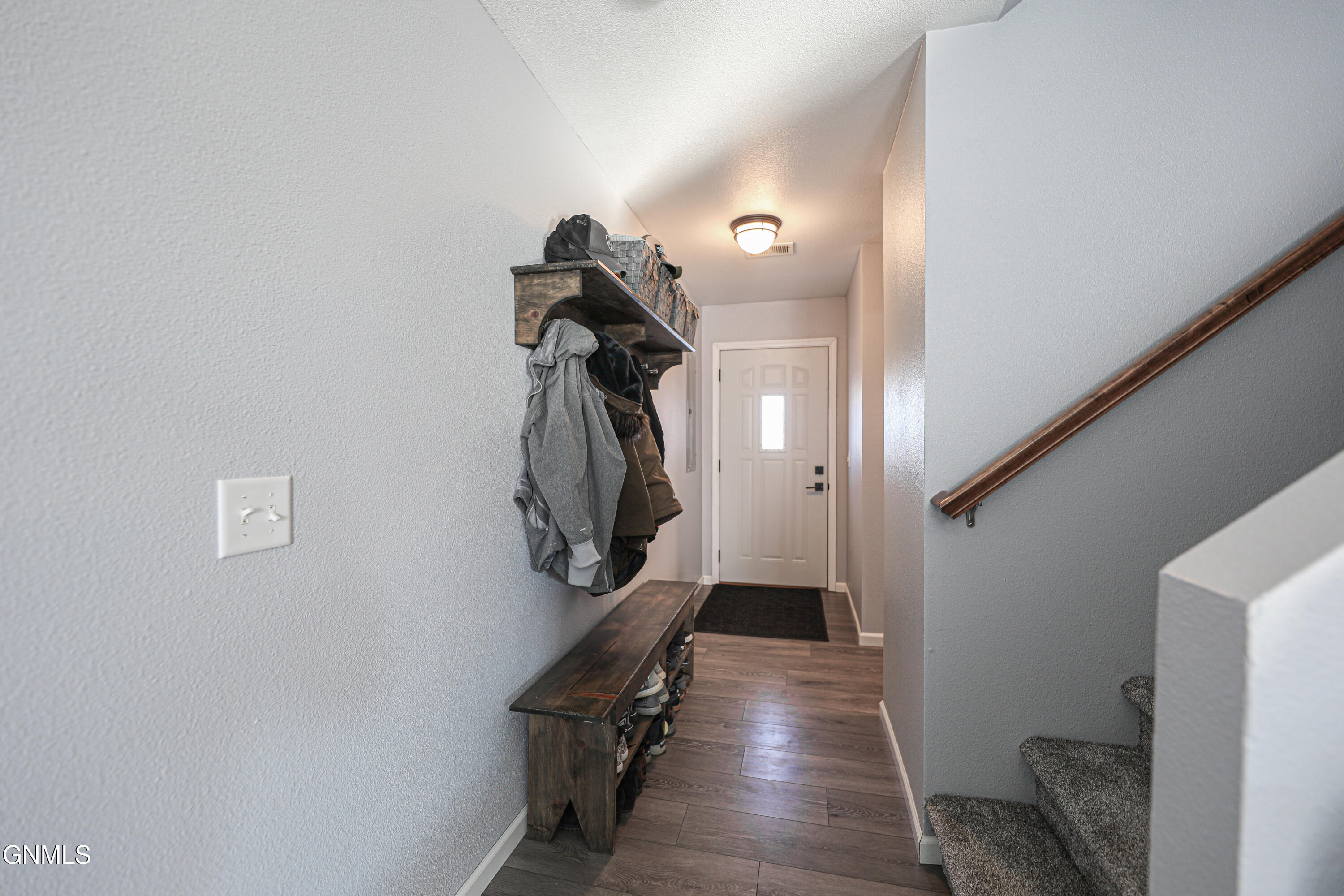 property viewer photo 1