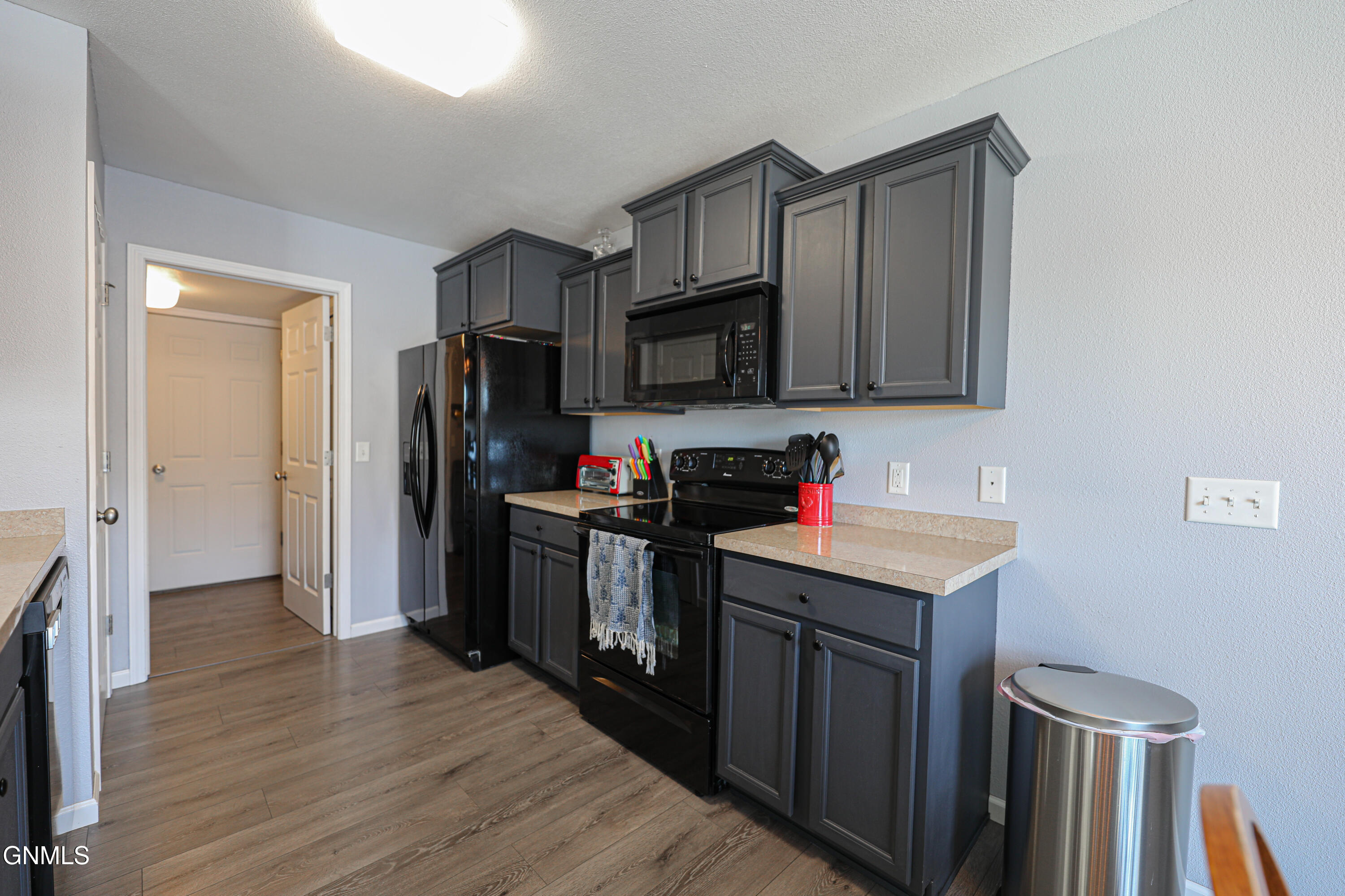 property viewer photo 8