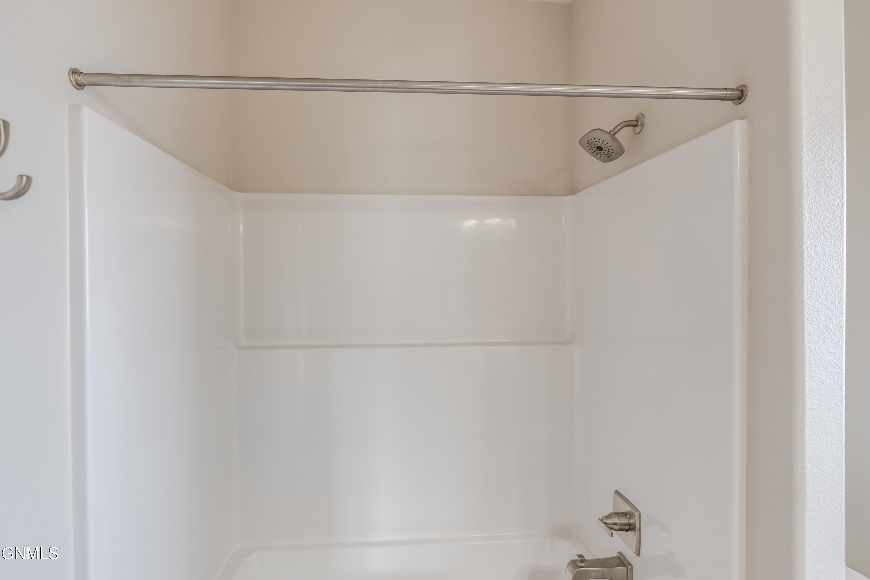 property viewer photo 46