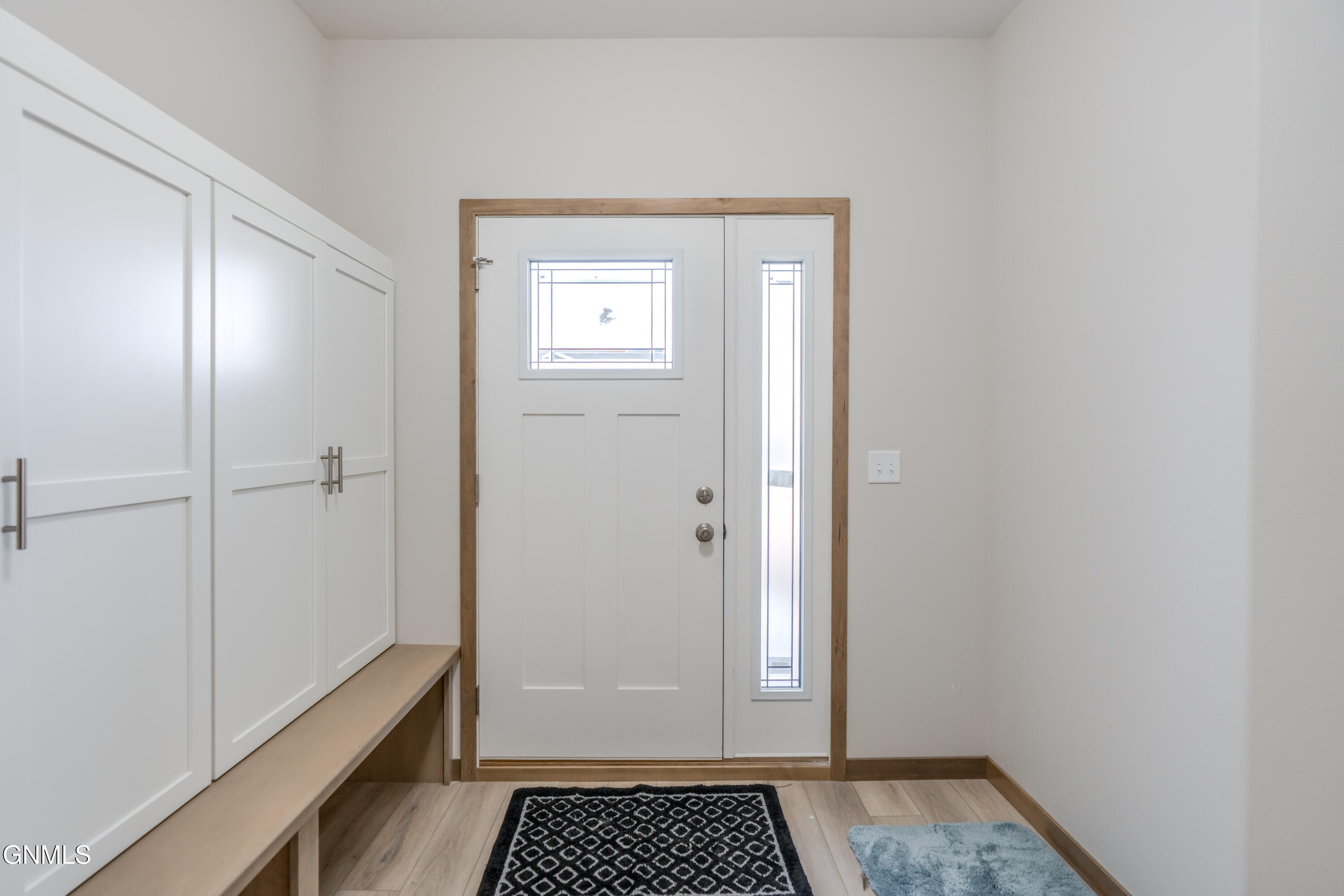 property viewer photo 6