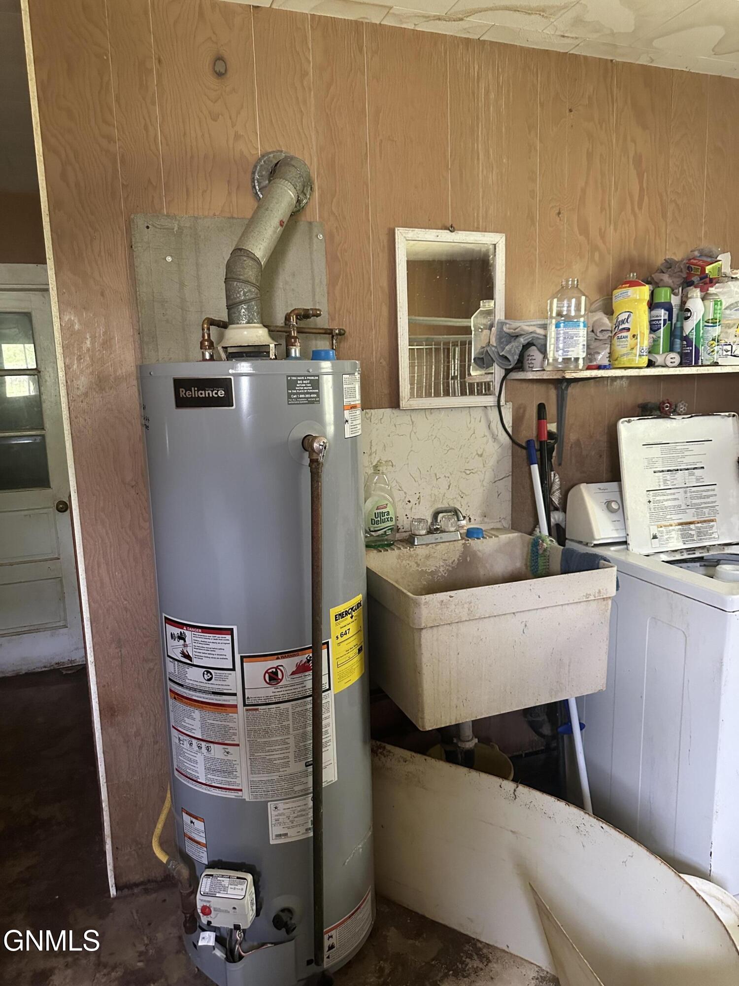 main property photo 23