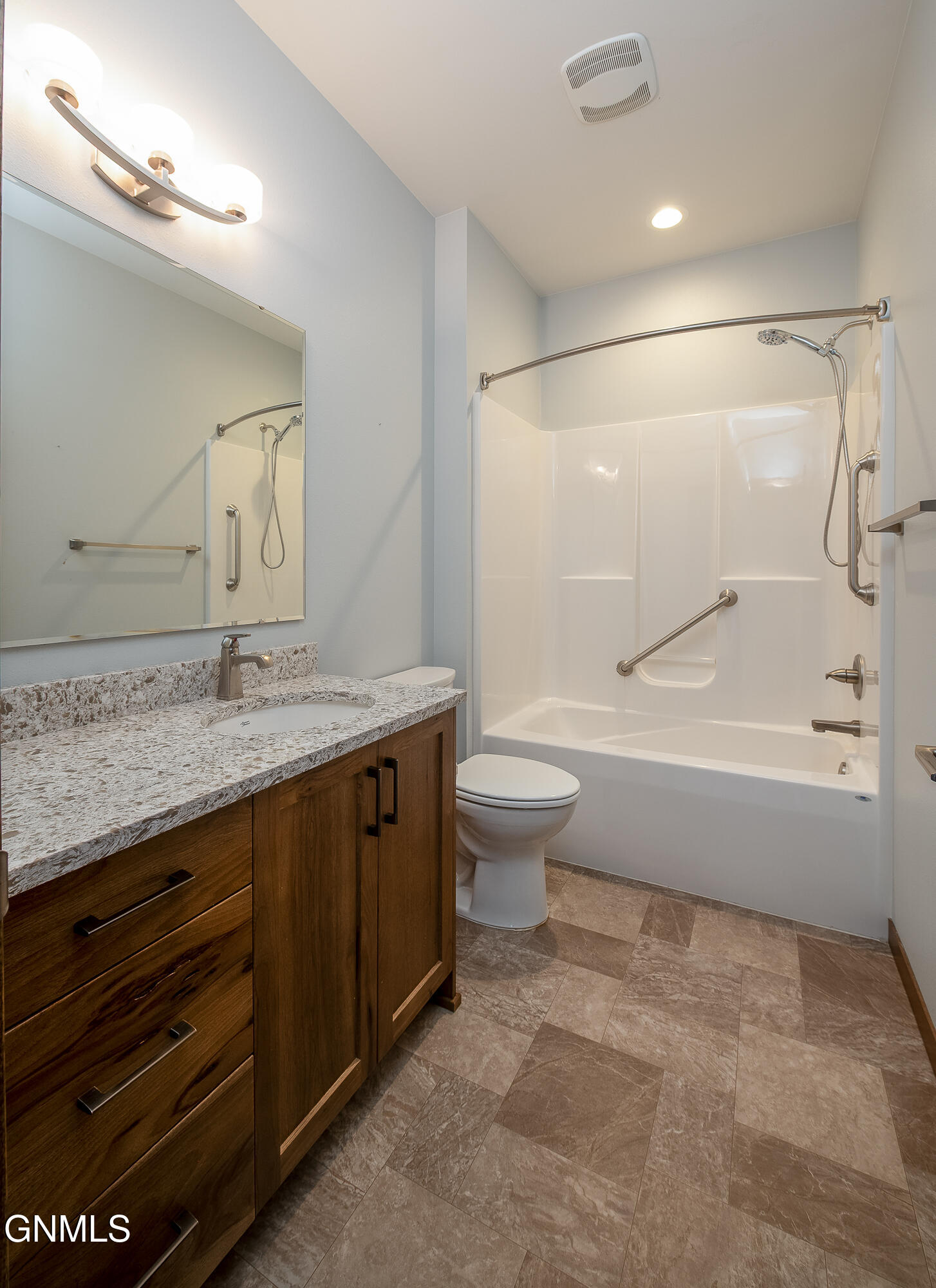 property viewer photo 14