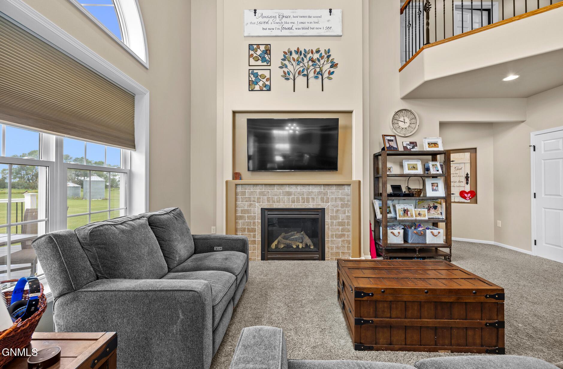 property viewer photo 10