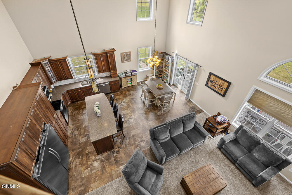property viewer photo 18