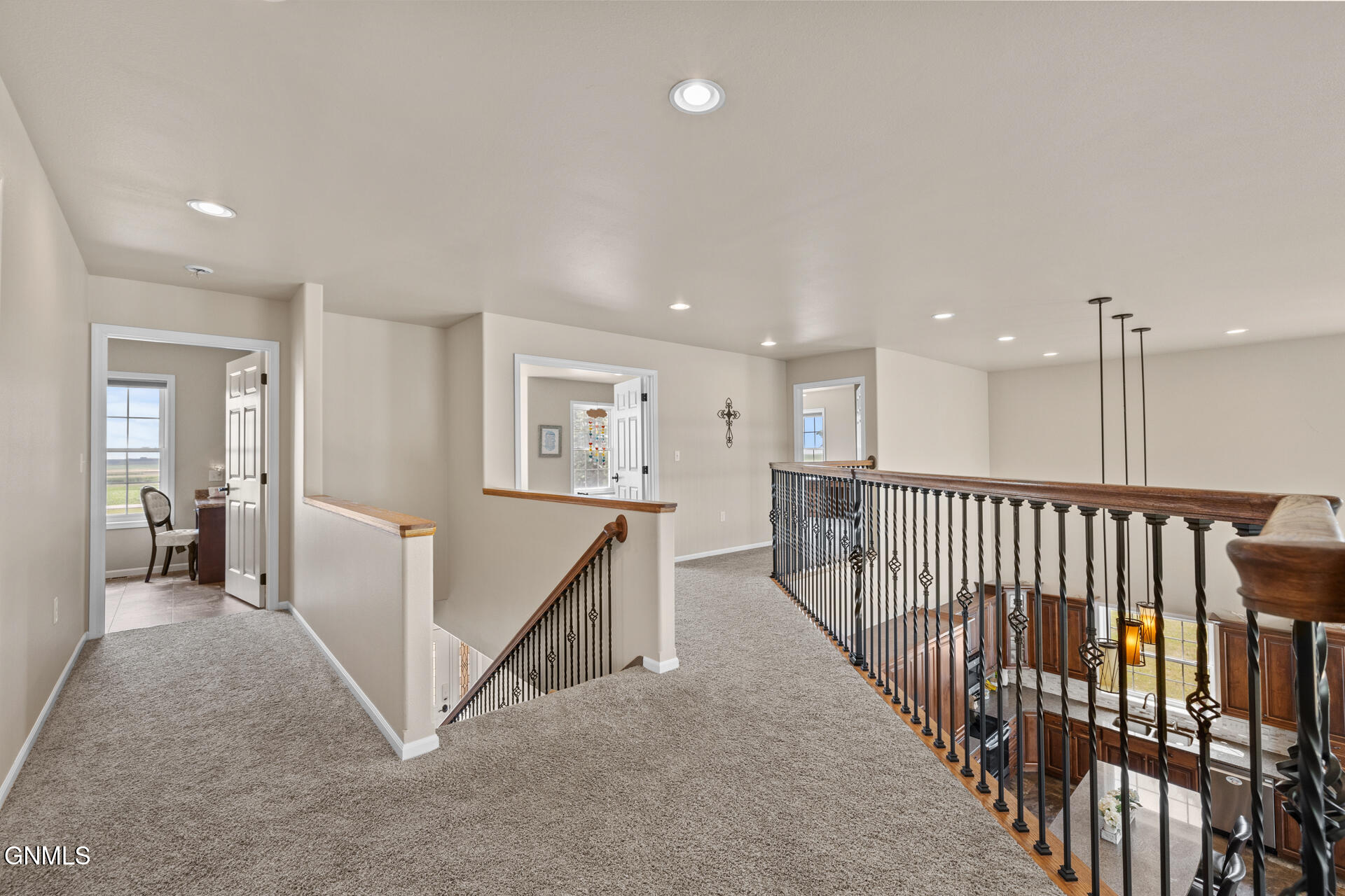property viewer photo 28