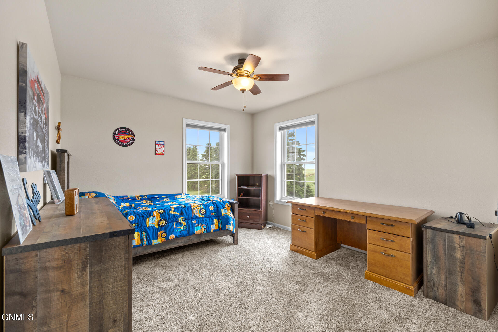property viewer photo 38