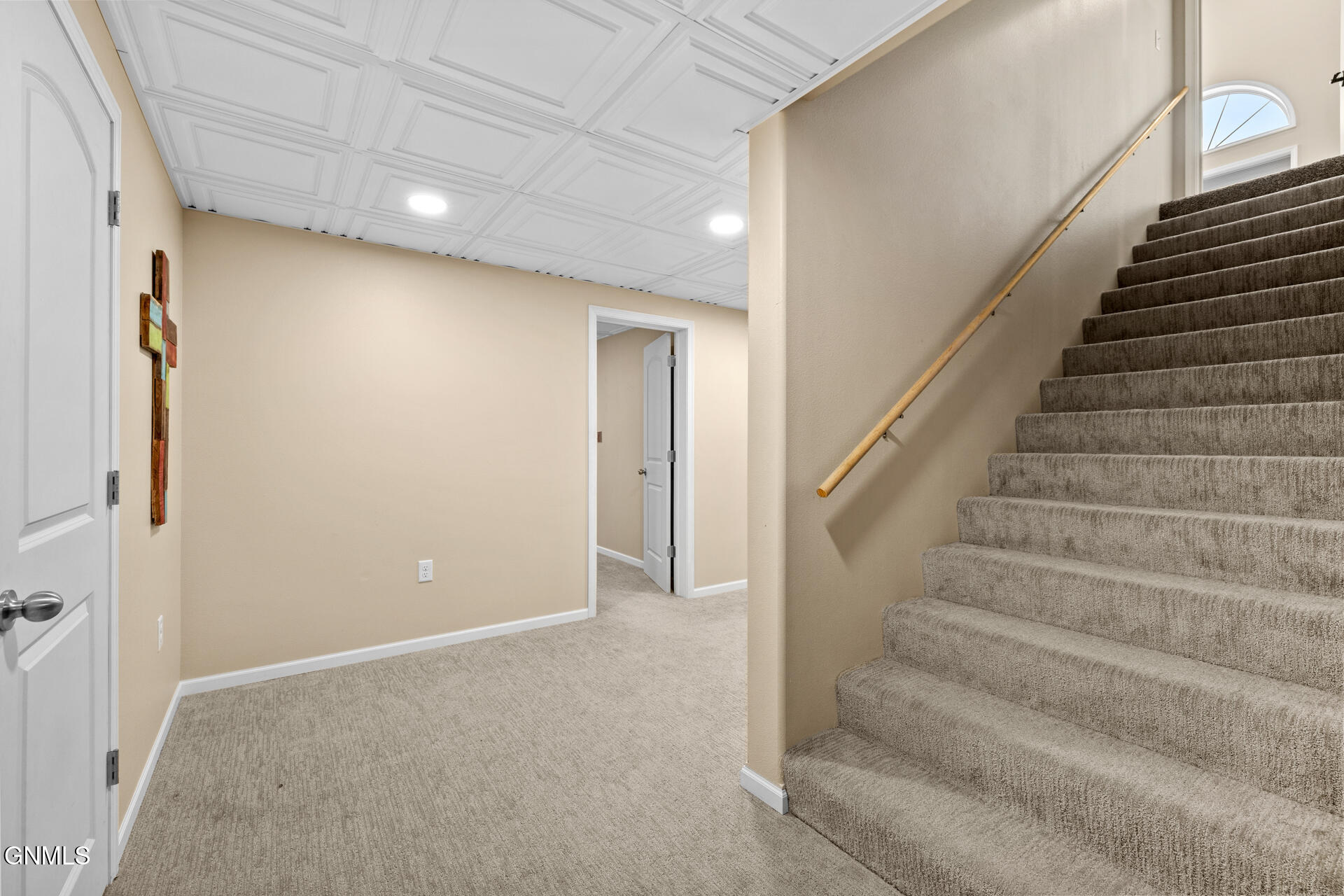 property viewer photo 40